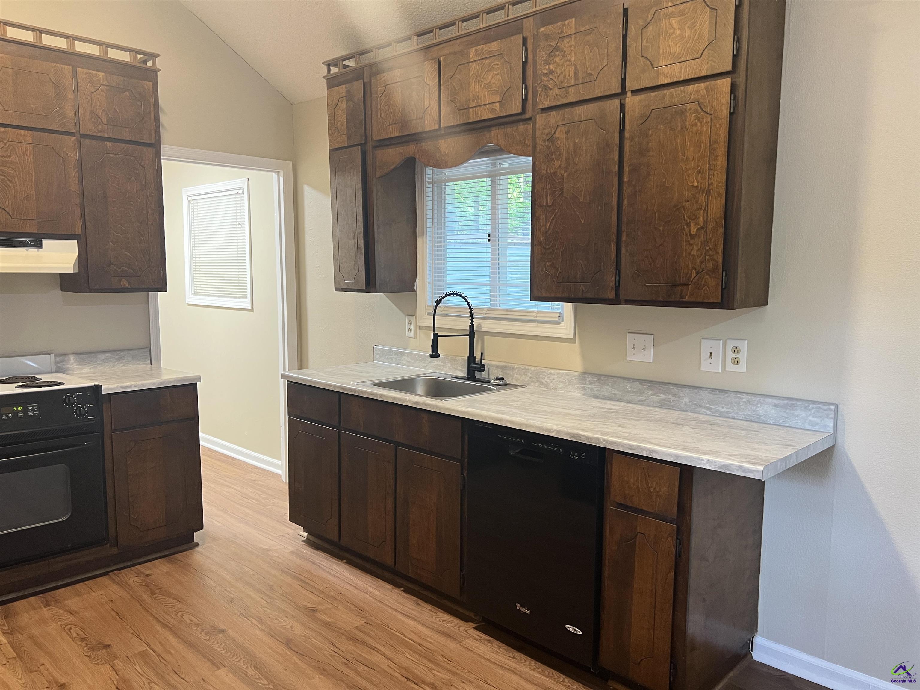 1199 Runnymede Lane, Macon, GA 31220 - Photo 12