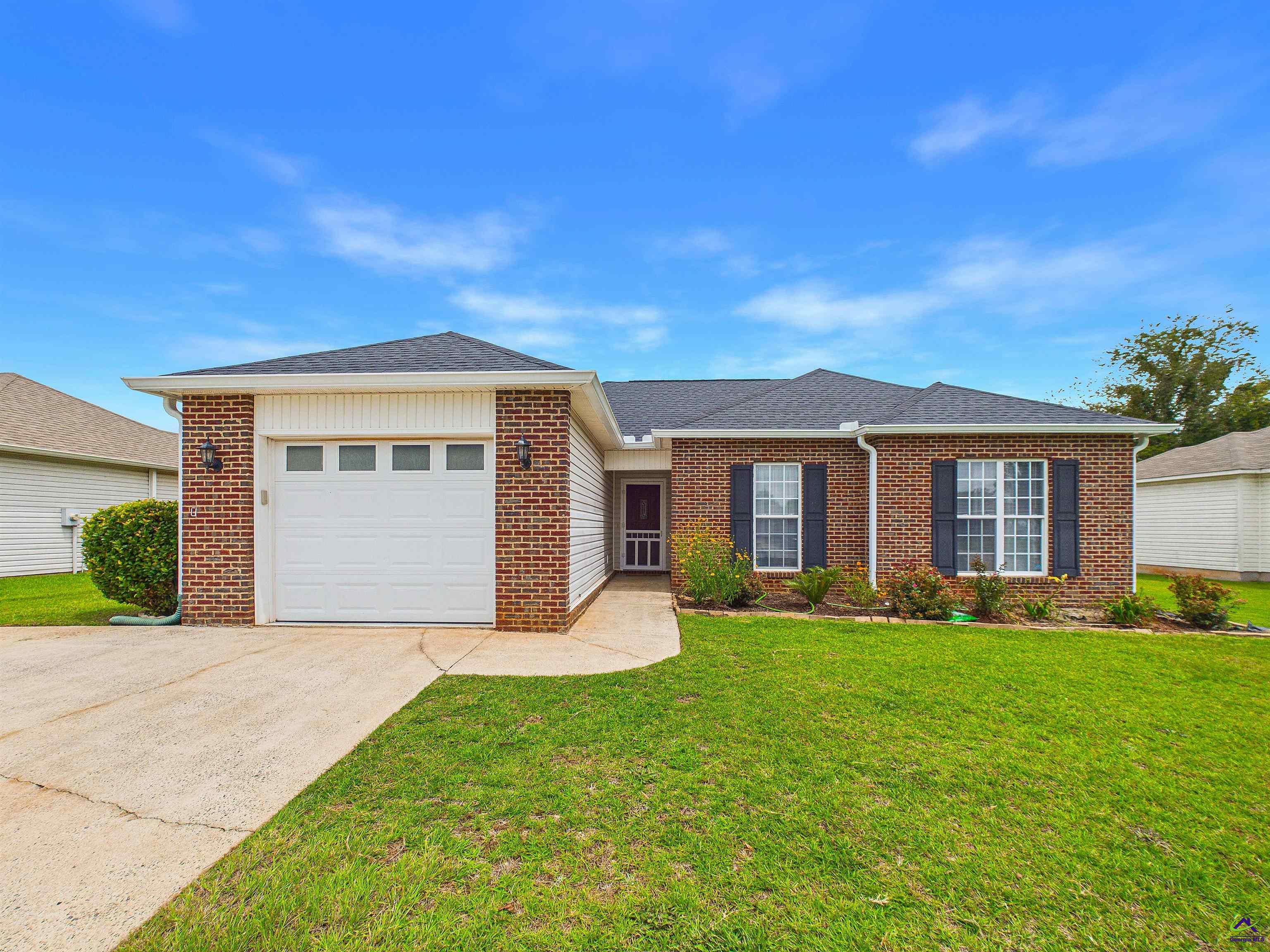 324 Tyson Glen Drive, Warner Robins, GA 31088 - Photo 2
