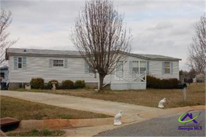 110 Brighton Drive, Byron, GA 31008 - photo 1