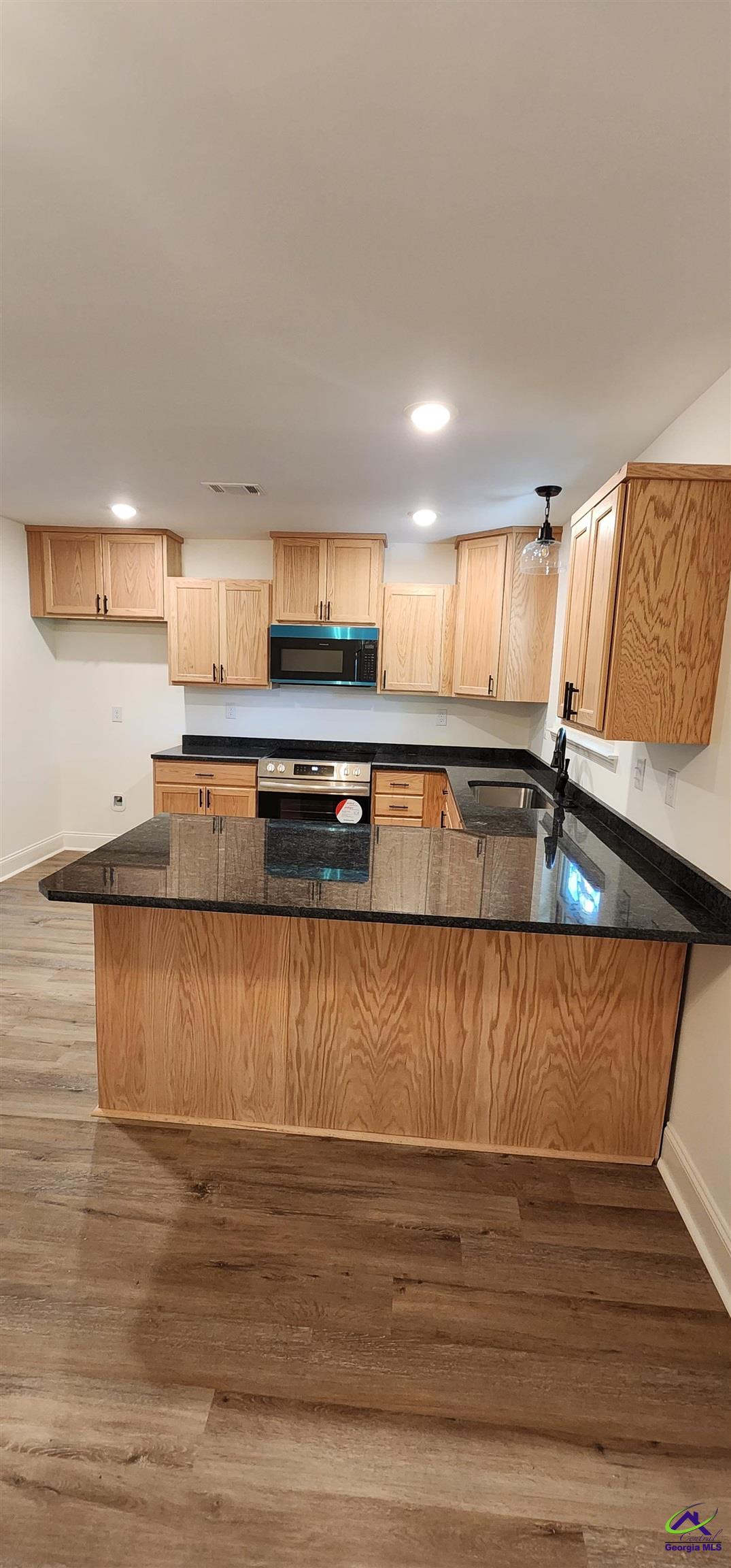 110 Eastlake Drive, Warner Robins, GA 31093 - Photo 3