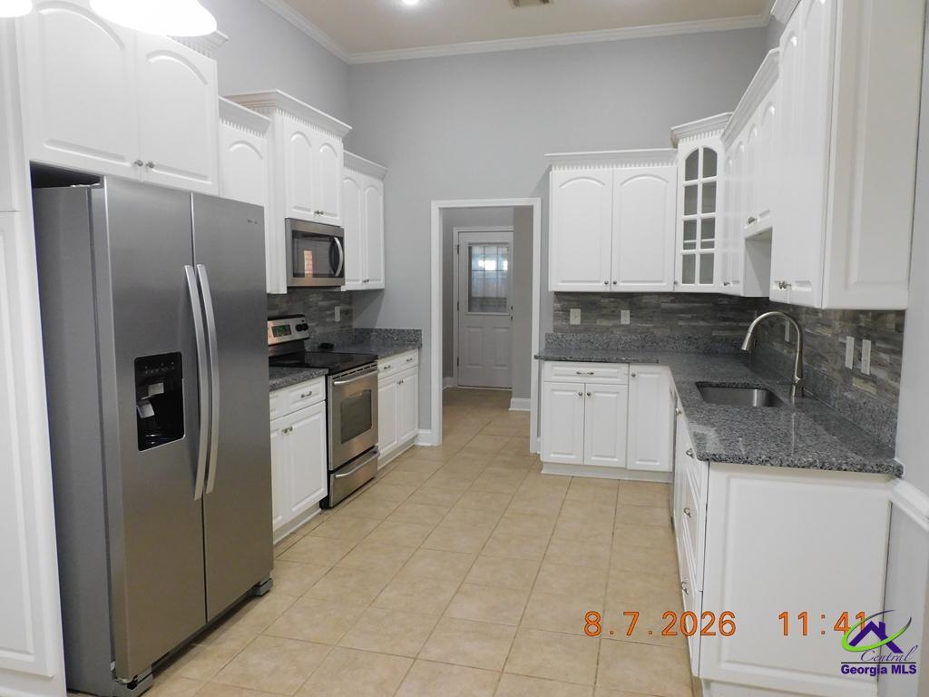 208 Loudon Hill Drive, Warner Robins, GA 31088 - Photo 5
