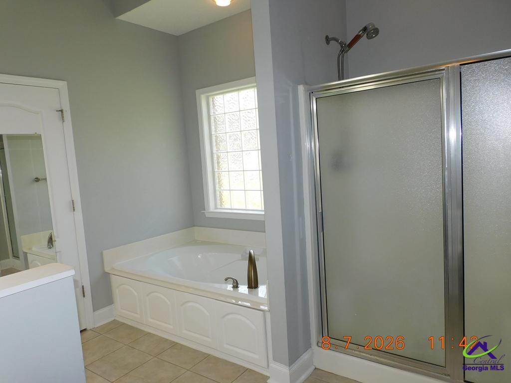 208 Loudon Hill Drive, Warner Robins, GA 31088 - Photo 9