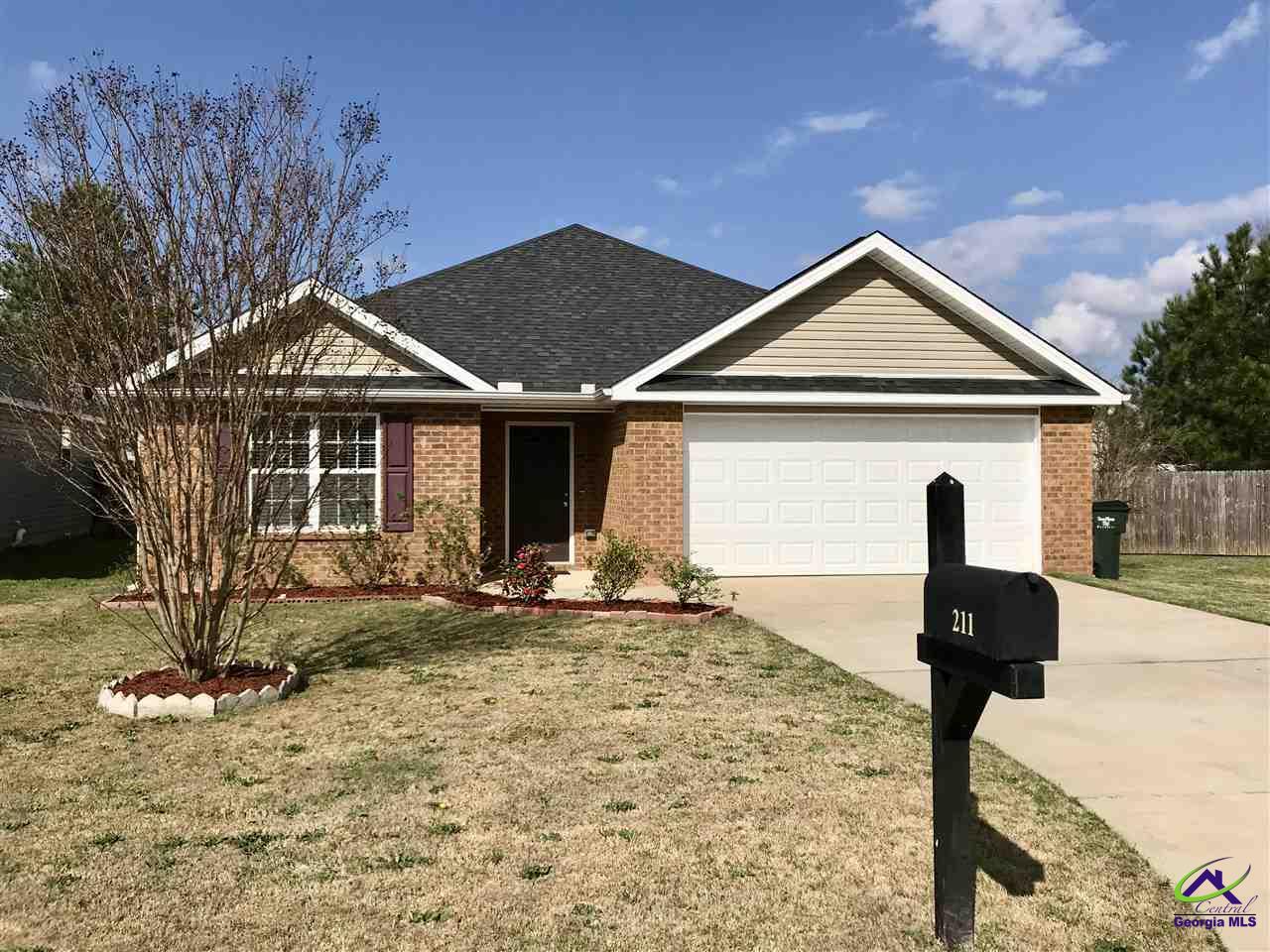 211 Station Way, Warner Robins, GA 31088 - photo 1