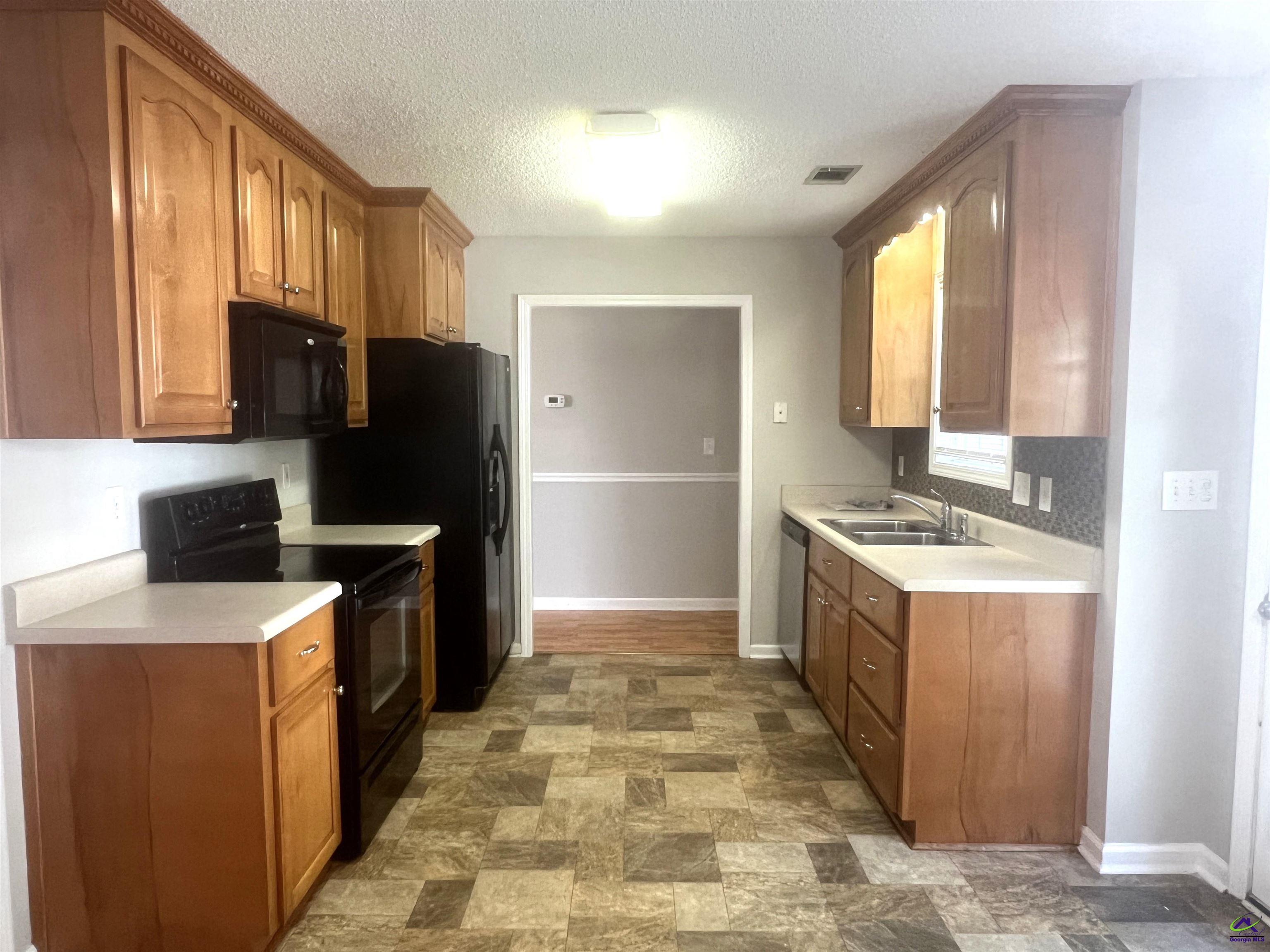103 Reese Drive, Warner Robins, GA 31088 - Photo 6