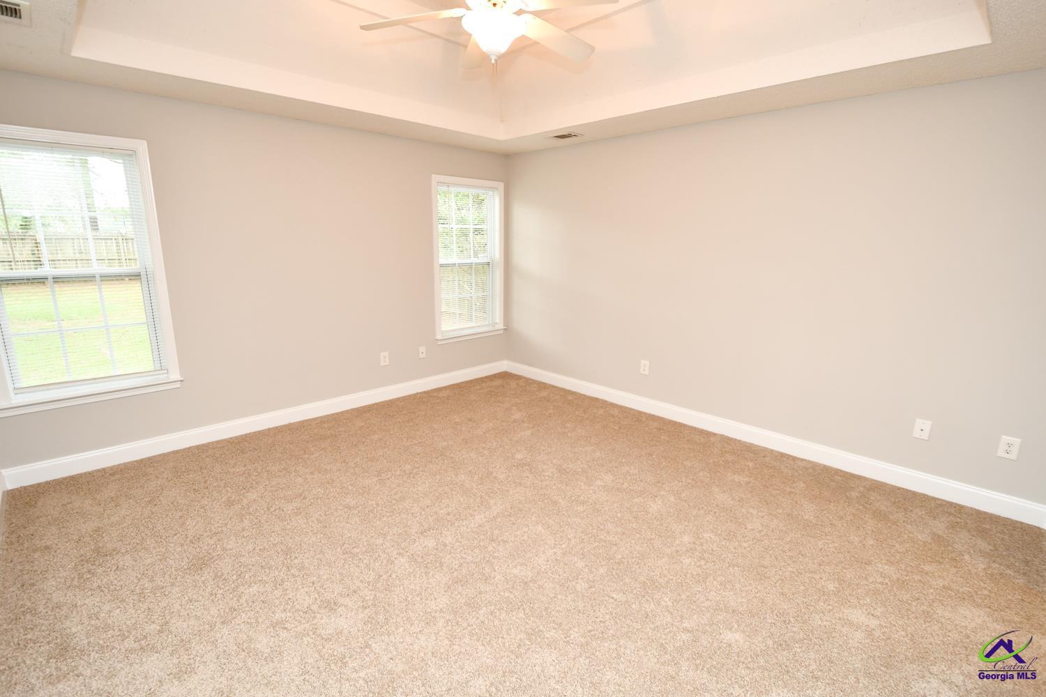 304 Newport Avenue, Kathleen, GA 31047 - Photo 10