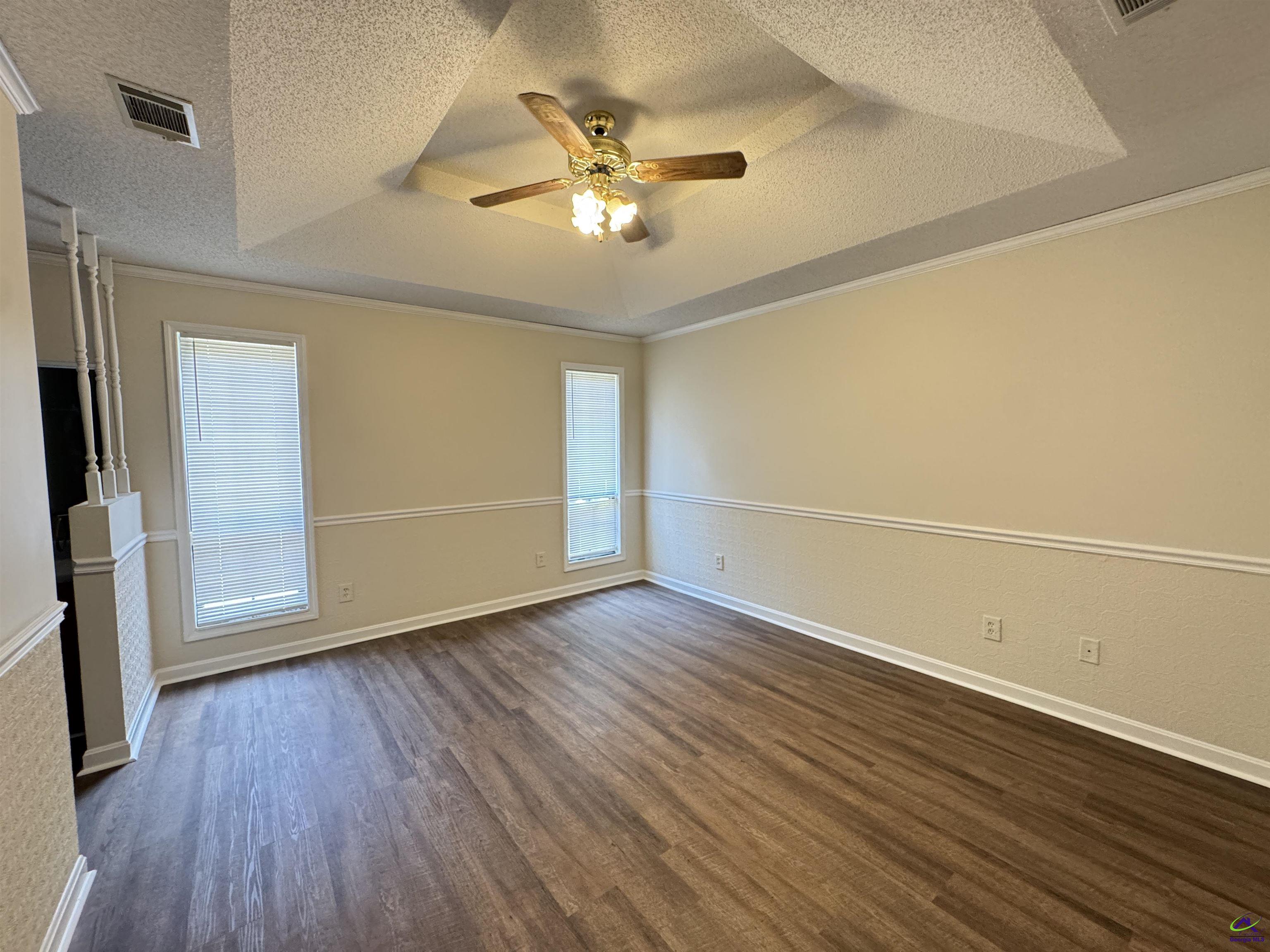 327 Bonnie Drive, Warner Robins, GA 31088 - Photo 6