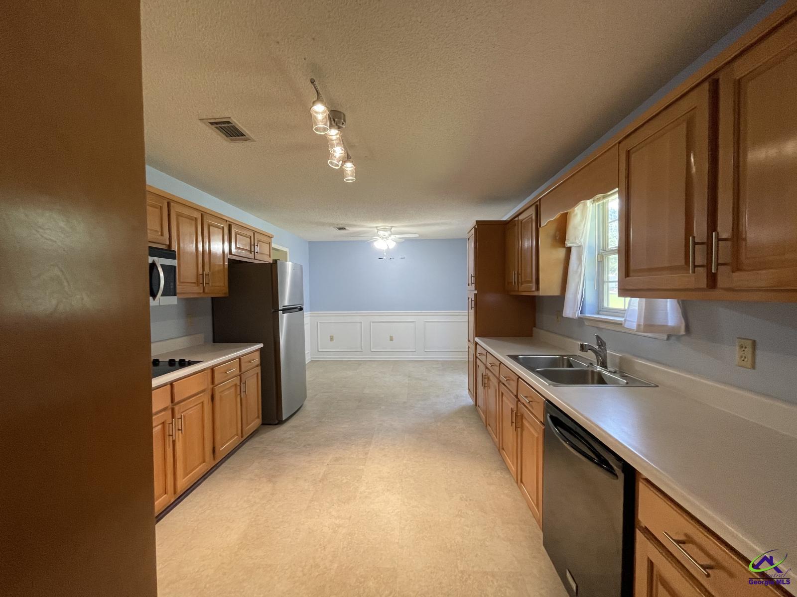 105 Houston Drive, Kathleen, GA 31047 - Photo 3