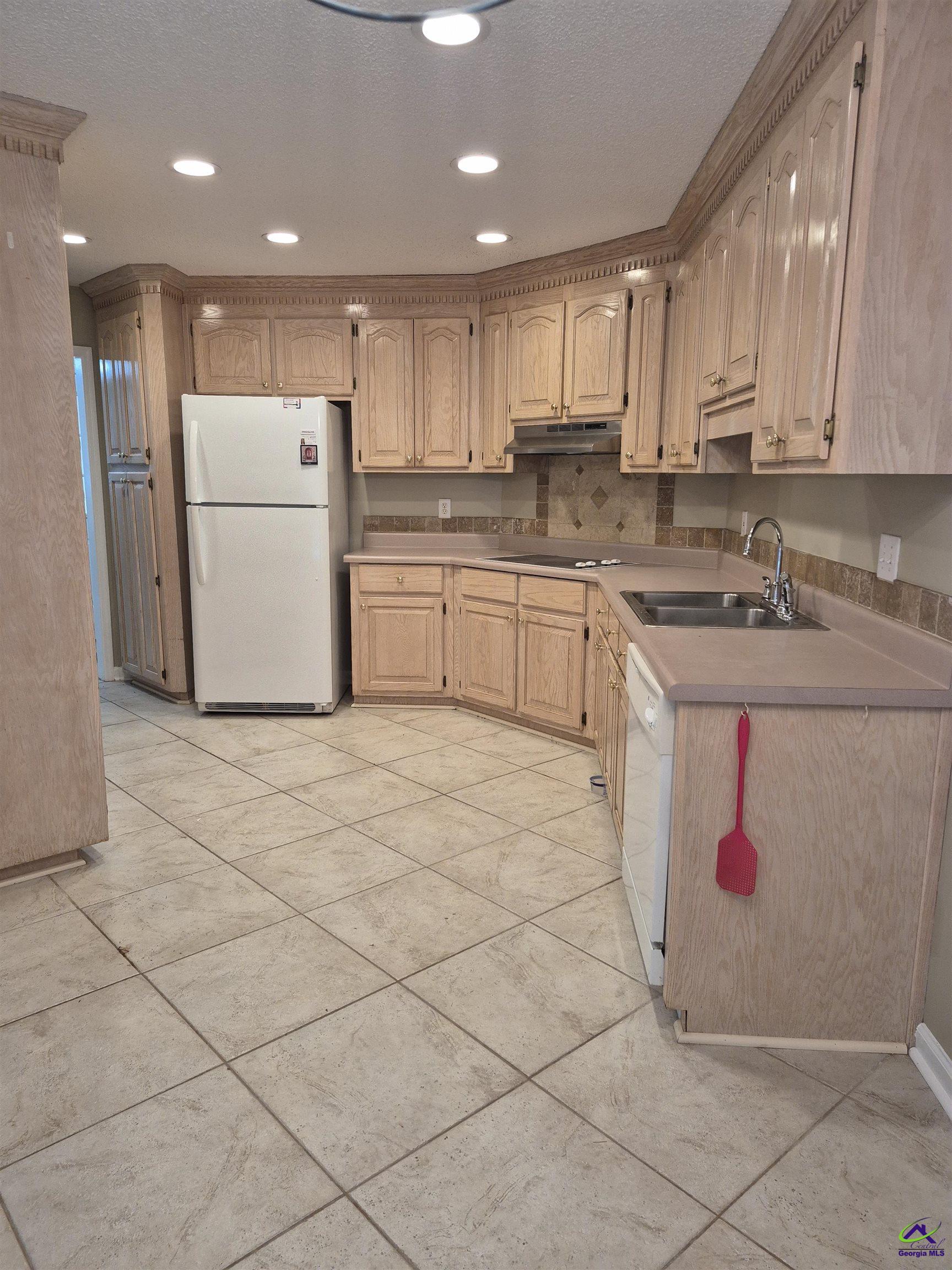 110 Gala Court, Bonaire, GA 31005 - photo 2