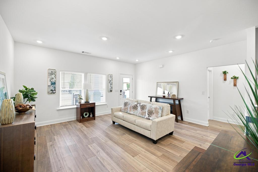 208 Ensemble Blvd, Perry, GA 31069 - photo 8