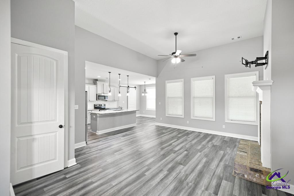 121 Blue Dunn Circle, Perry, GA 31069 - Photo 8