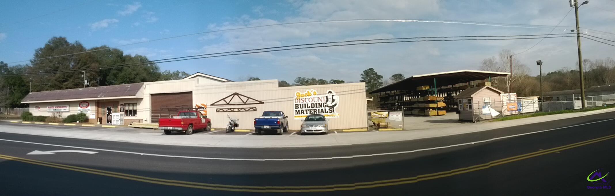 612 Ball St, Perry, GA 31069