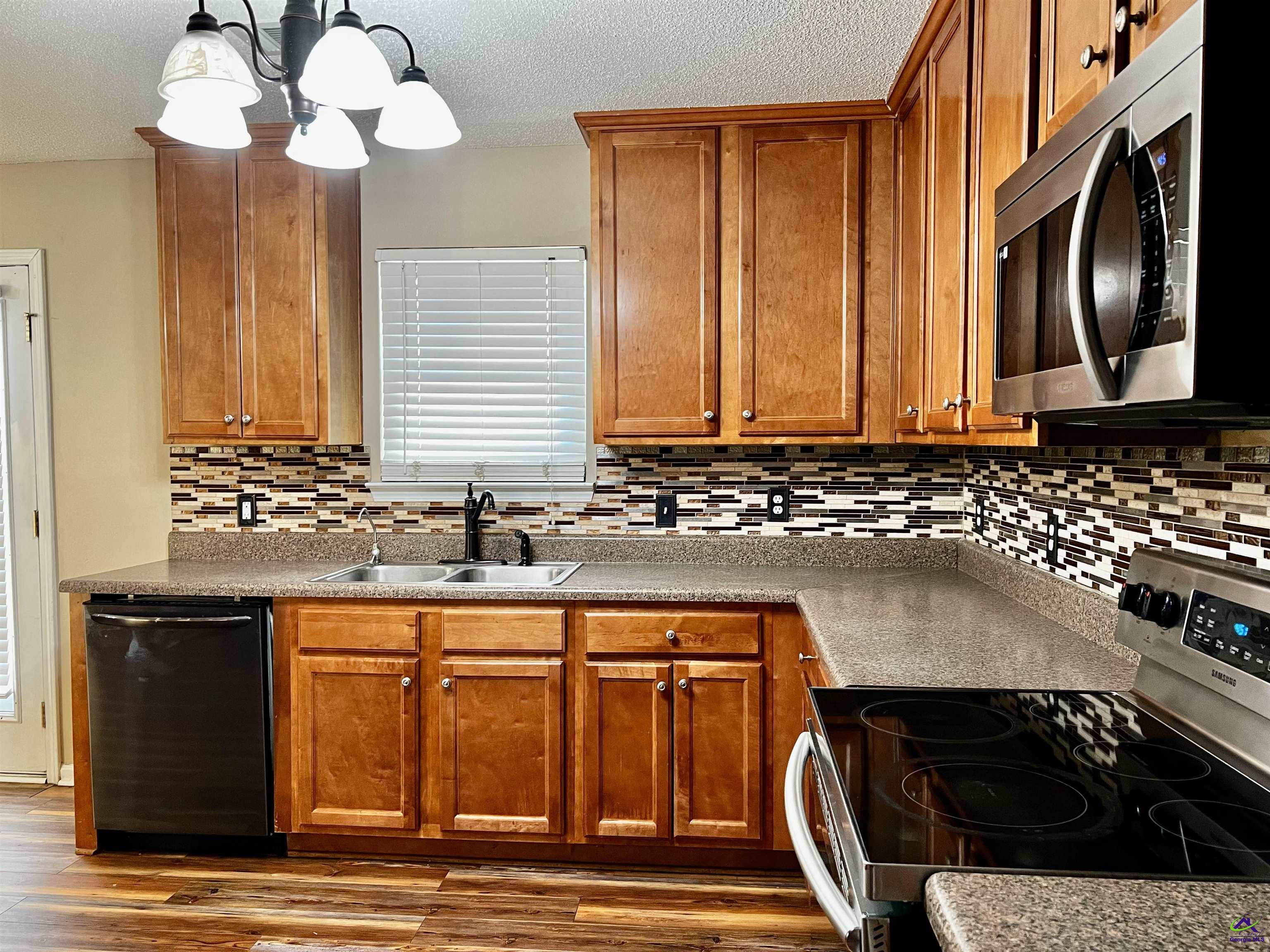 125 Faybrook Drive, Byron, GA 31008 - photo 7