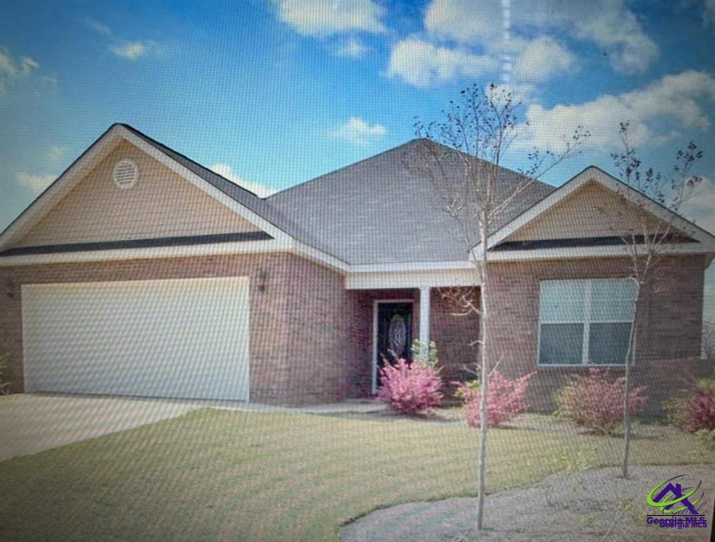 210 Manchester Lane, Byron, GA 31008 - Photo 1