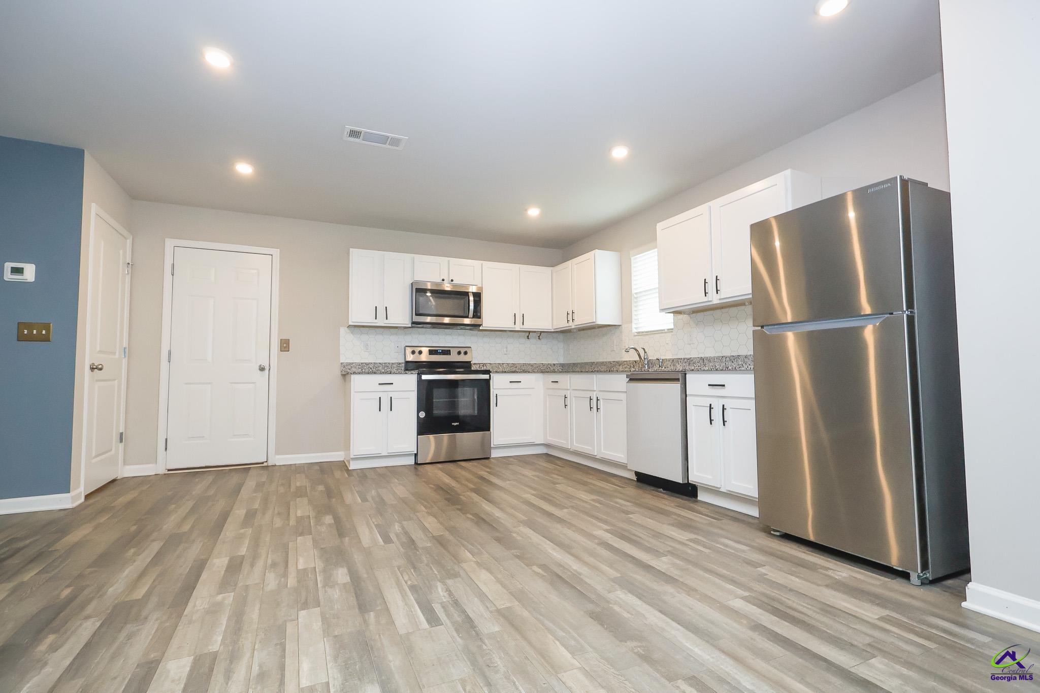126 Martin Mill Trail, Warner Robins, GA 31093 - photo 10