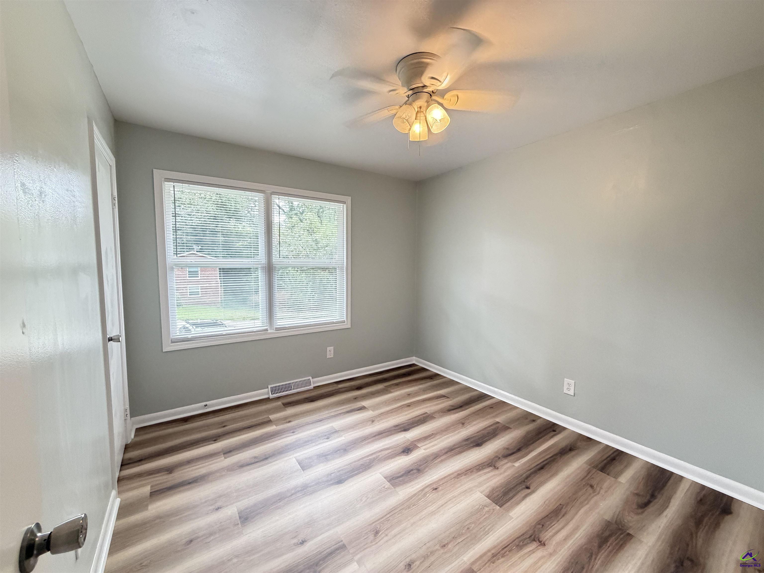 105 Woodsdale, Warner Robins, GA 31088 - Photo 11