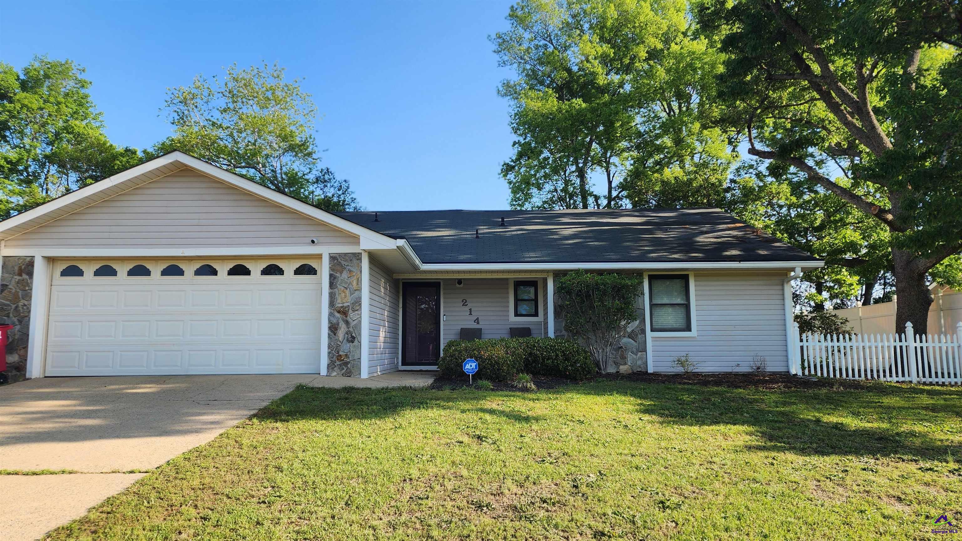 214 Hickory Glen, Centerville, GA 31028 - Main Photo