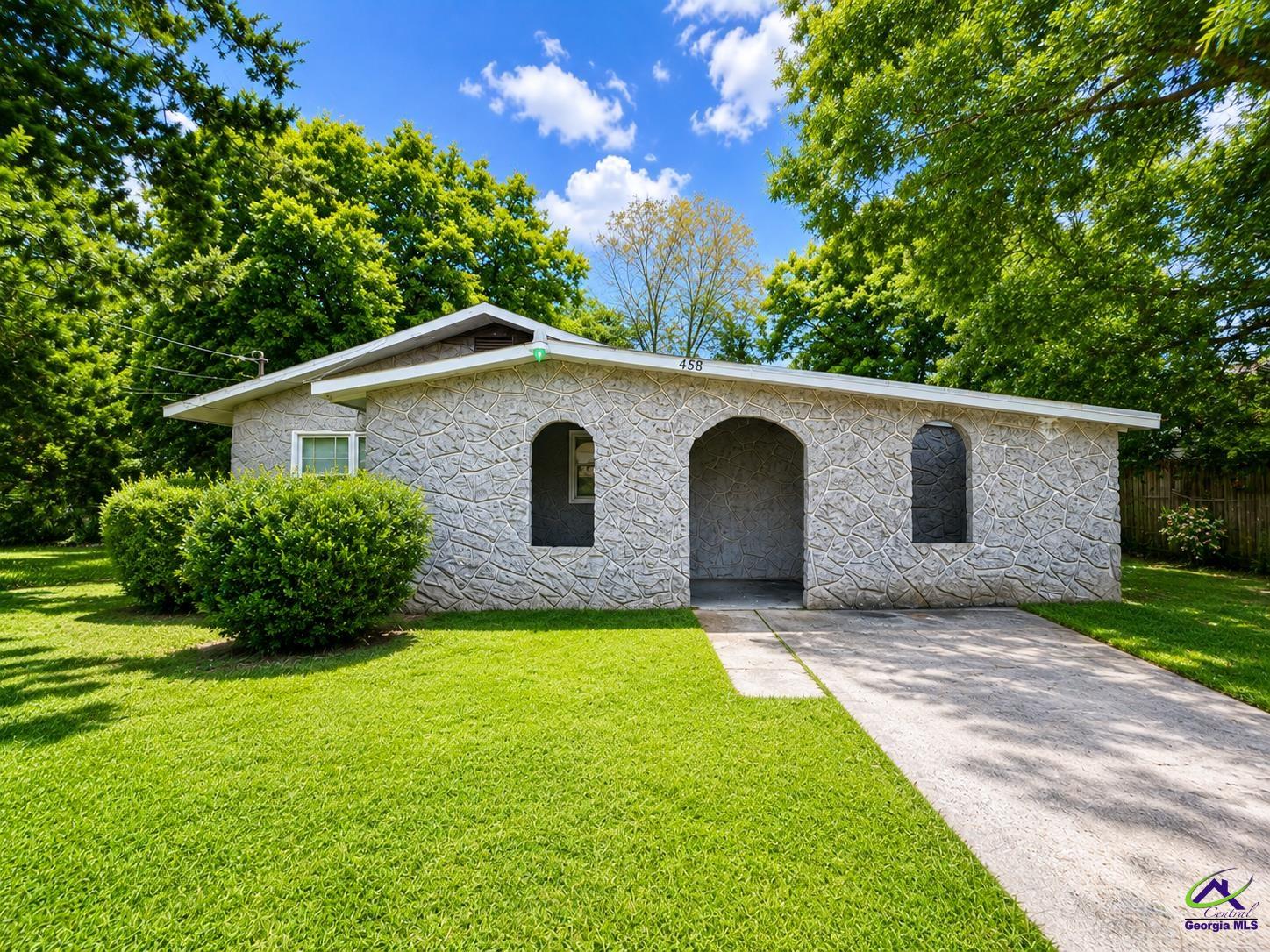 438 Alabama Avenue, Warner Robins, GA 31093 - Main Photo