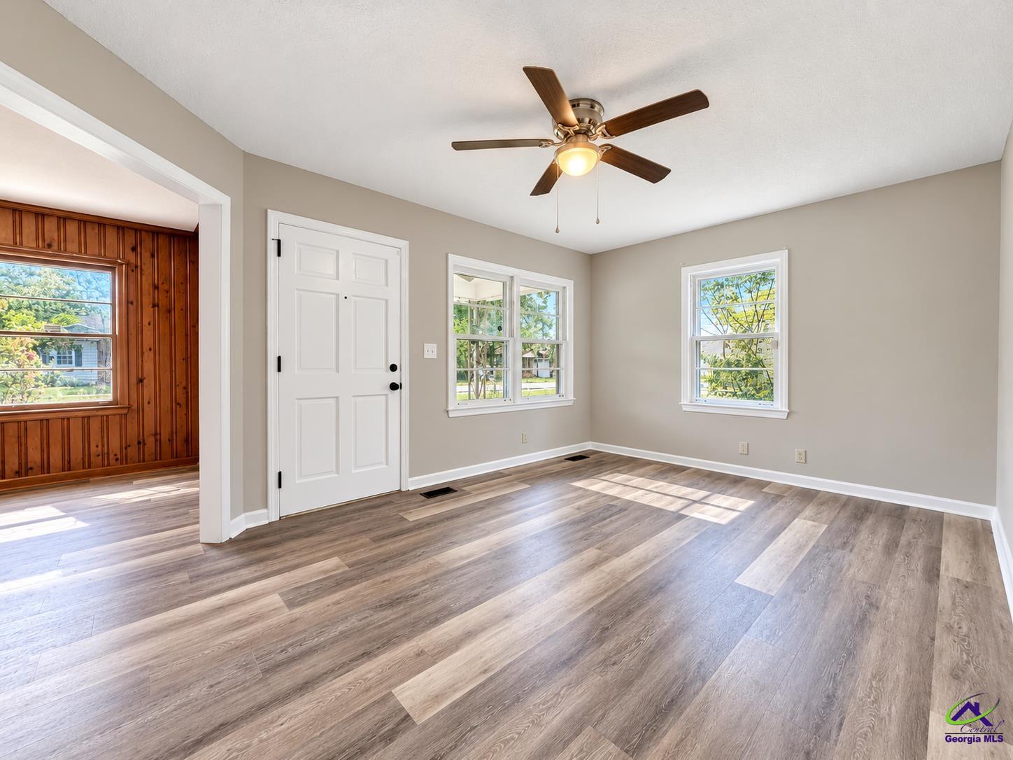 221 Shirley Drive, Warner Robins, GA 31088 - photo 4