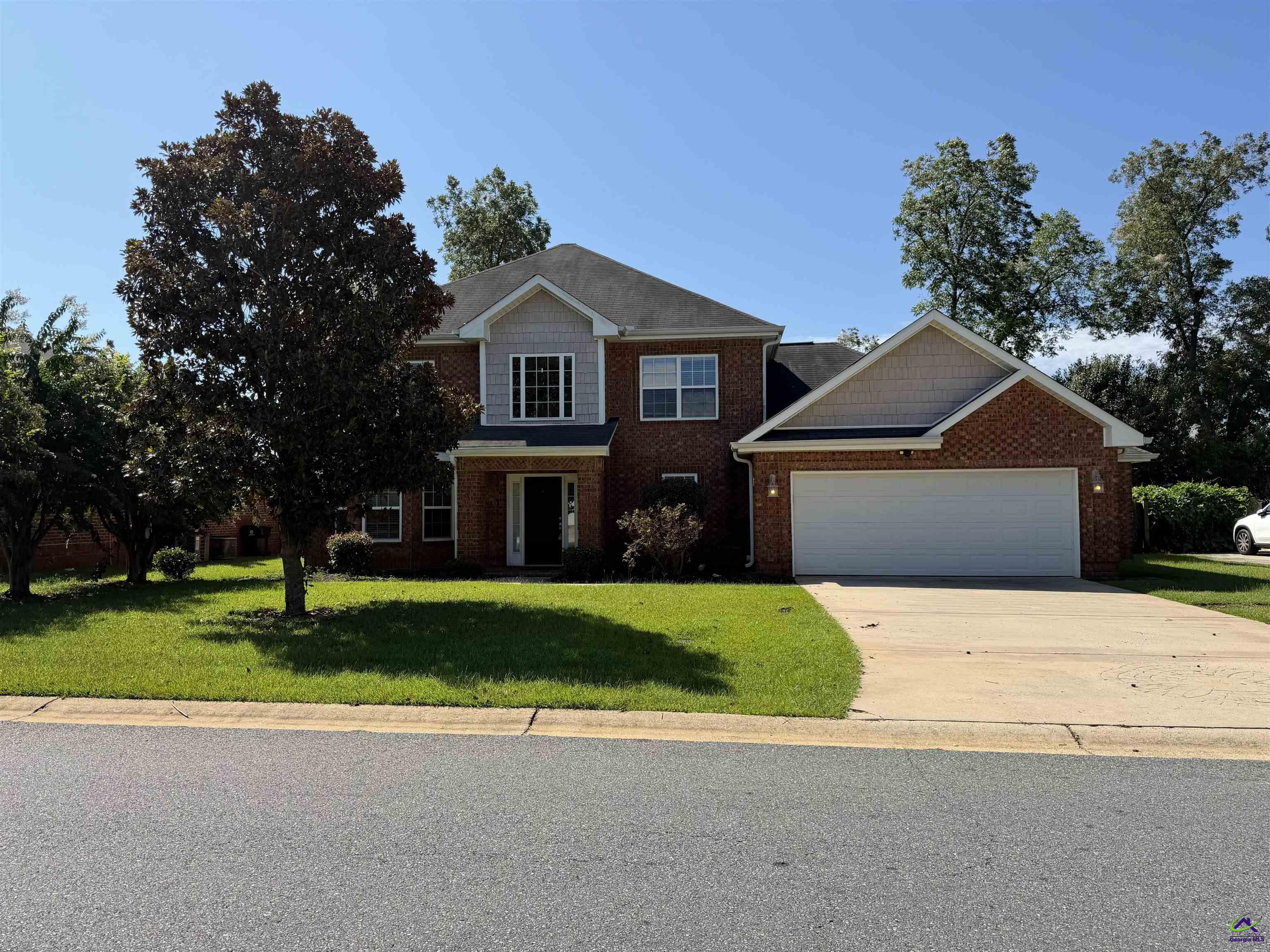605 Cheshire Drive, Warner Robins, GA 31088 - Main Photo