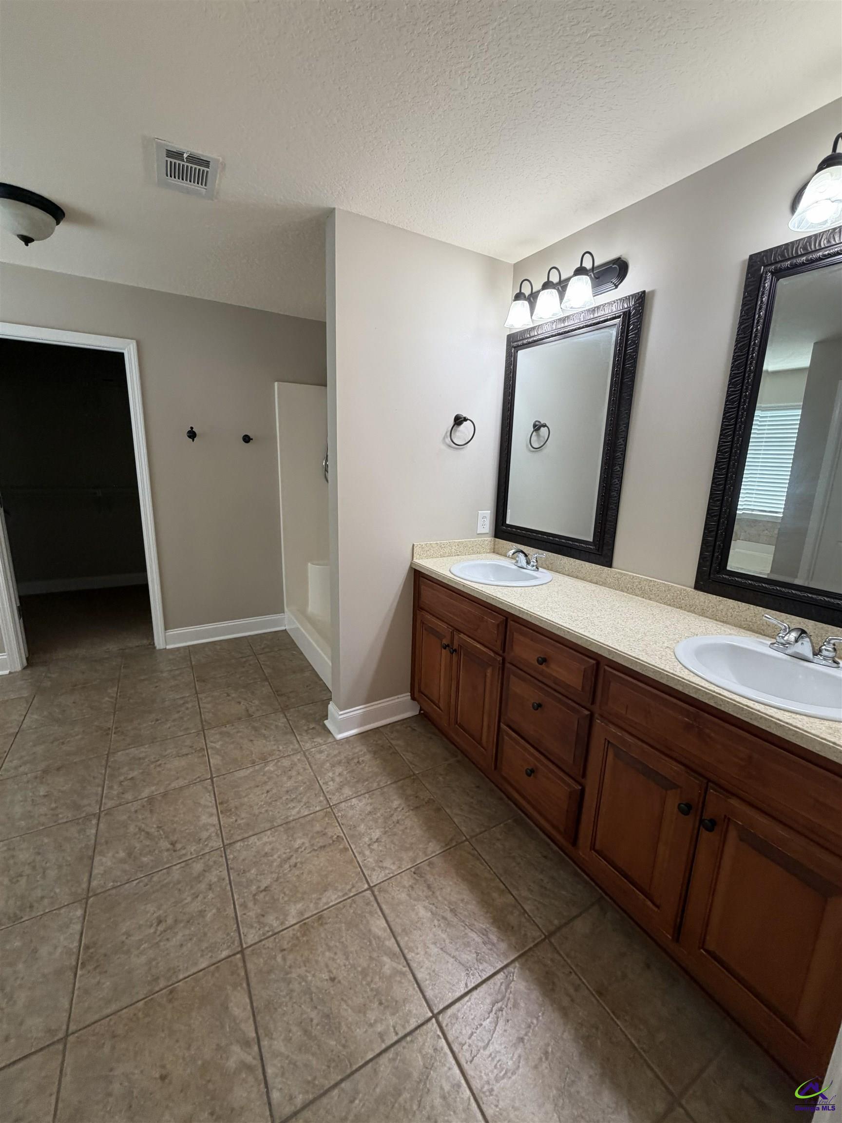 605 Cheshire Drive, Warner Robins, GA 31088 - photo 7