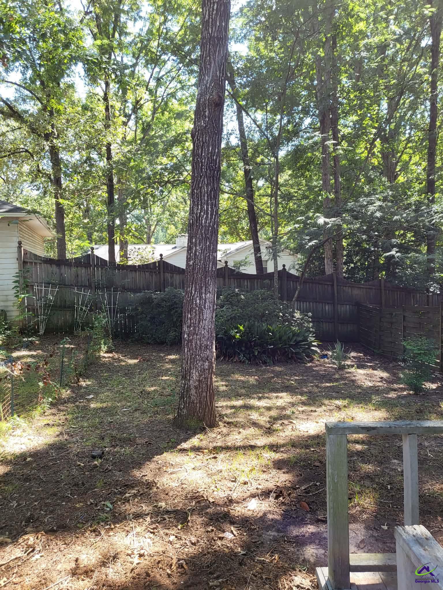 254 Somerset Drive, Warner Robins, GA 31088 - Photo 2