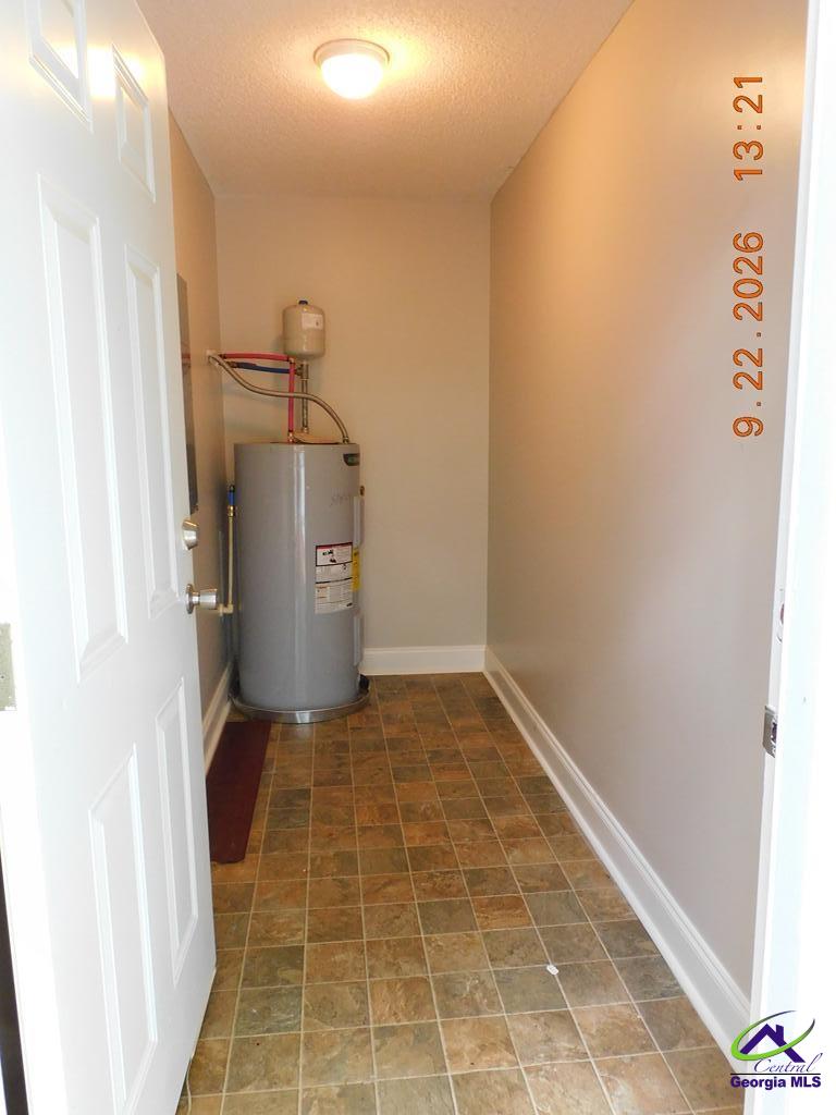 402 Club Villa Court # 4, Kathleen, GA 31047 - photo 14