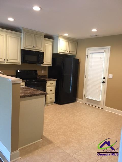 106 Pershing Place Court, Warner Robins, GA 31088 - photo 4