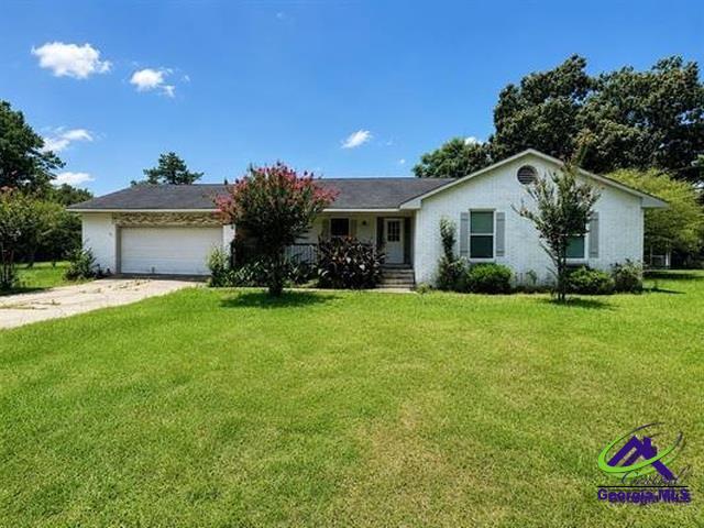 53 San Louise Drive, Fort Valley, GA 31030 - Photo 1