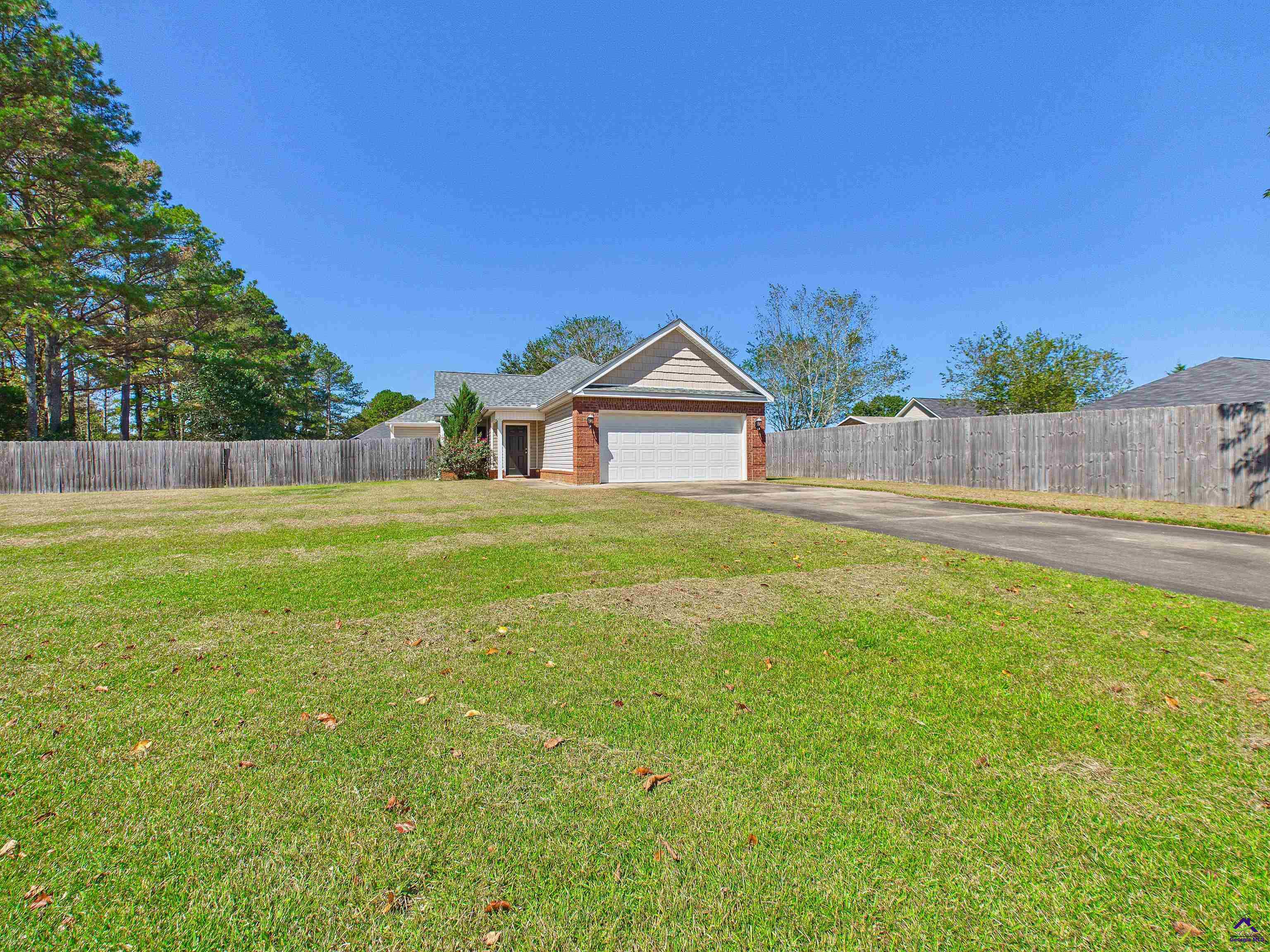 202 Greylock Drive, Perry, GA 31069 - Photo 1