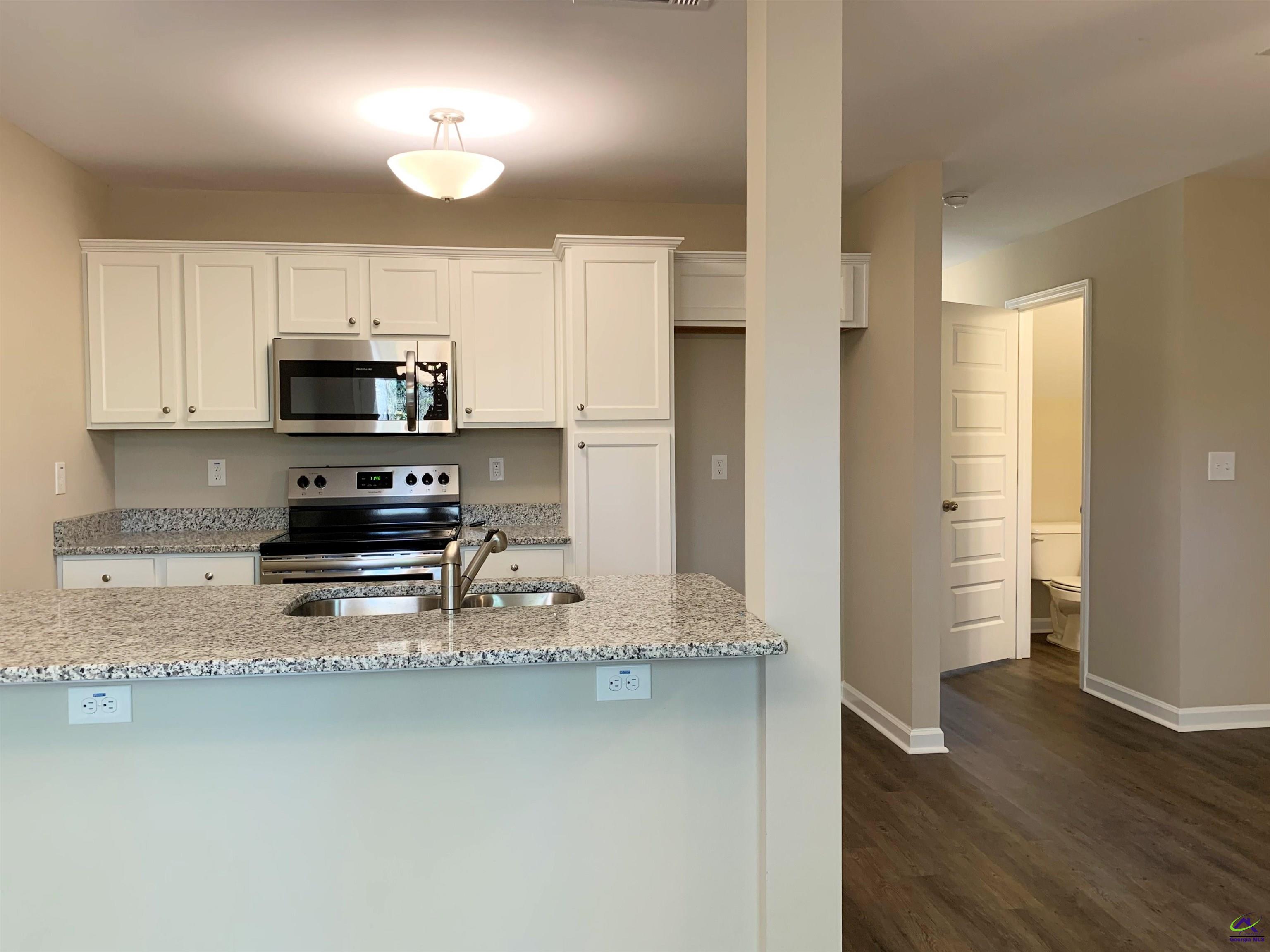 305 Pond View Road, Macon, GA 31206 - Photo 4
