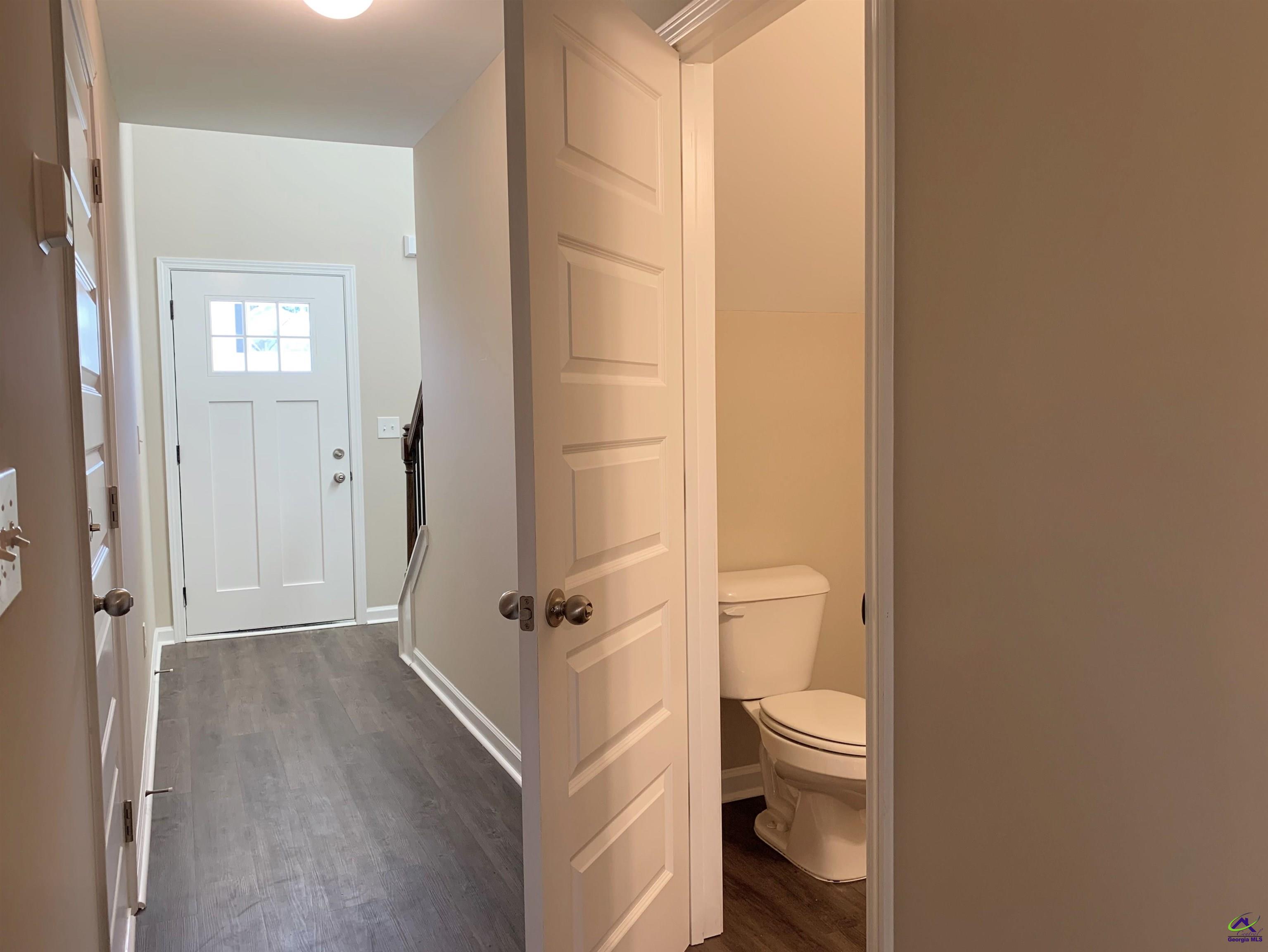 305 Pond View Road, Macon, GA 31206 - Photo 7