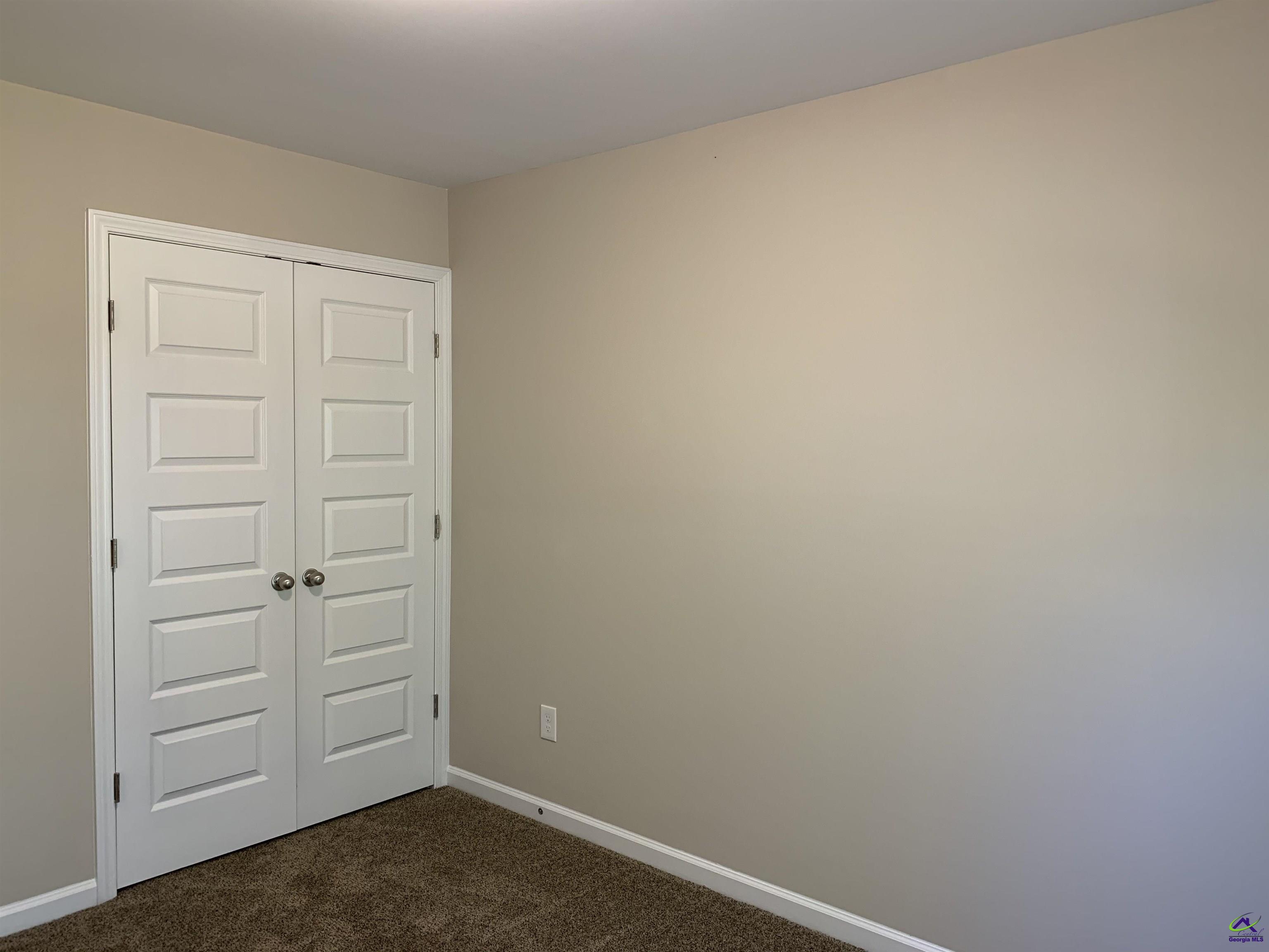 305 Pond View Road, Macon, GA 31206 - photo 9