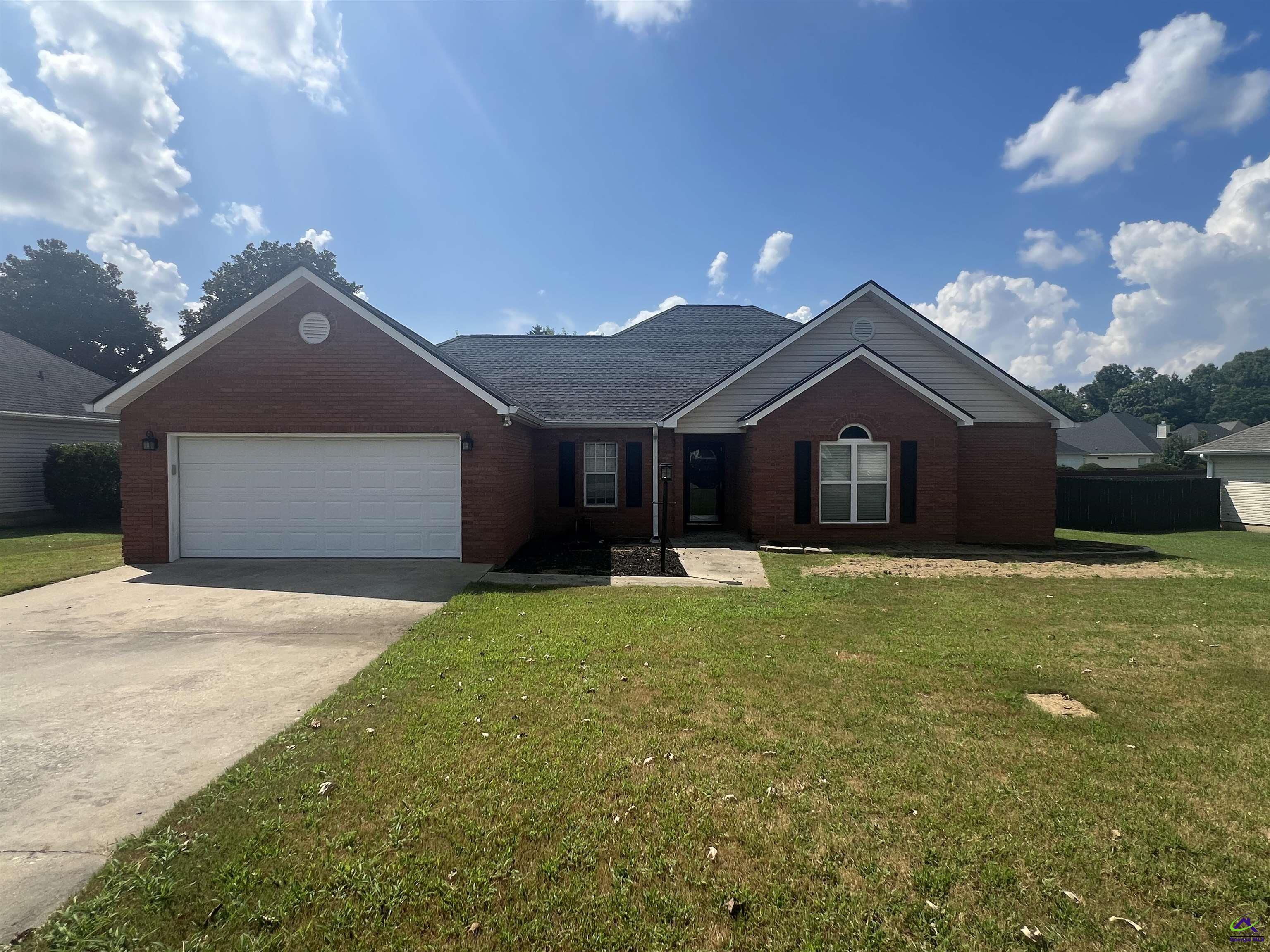226 Golden Eagle Drive, Kathleen, GA 31047 - Main Photo