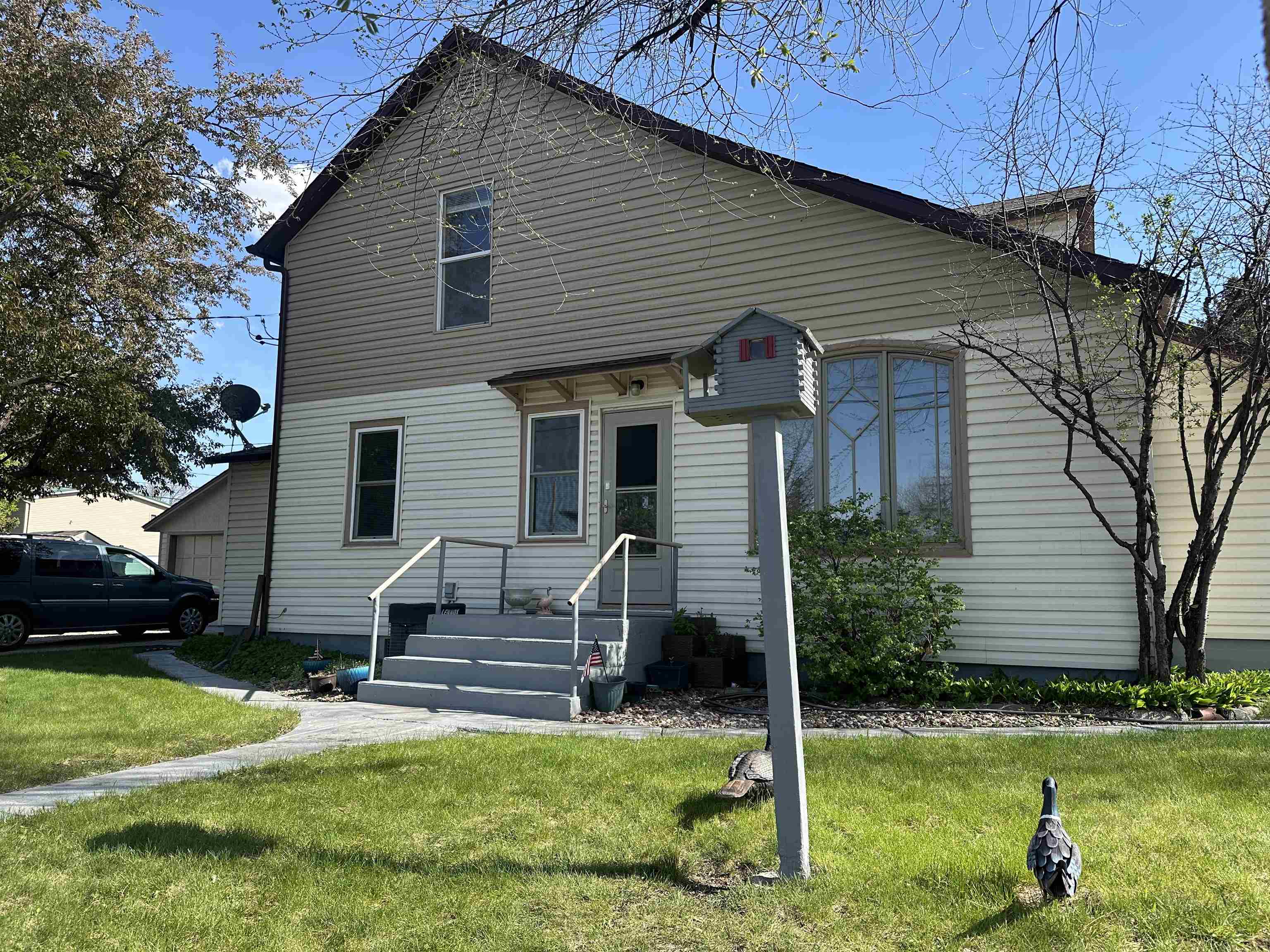 1900 Pine Street
