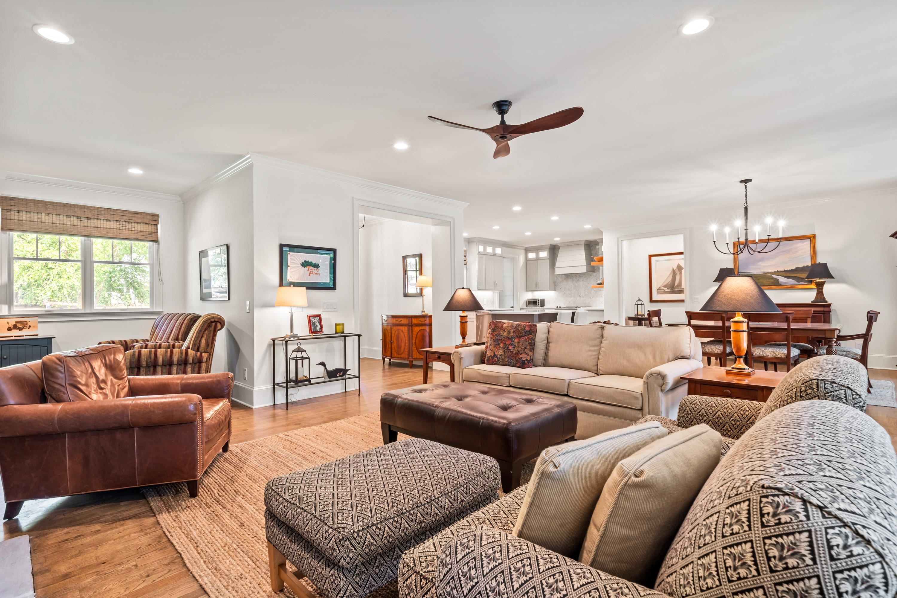 108 CAMAK PLACE image 19