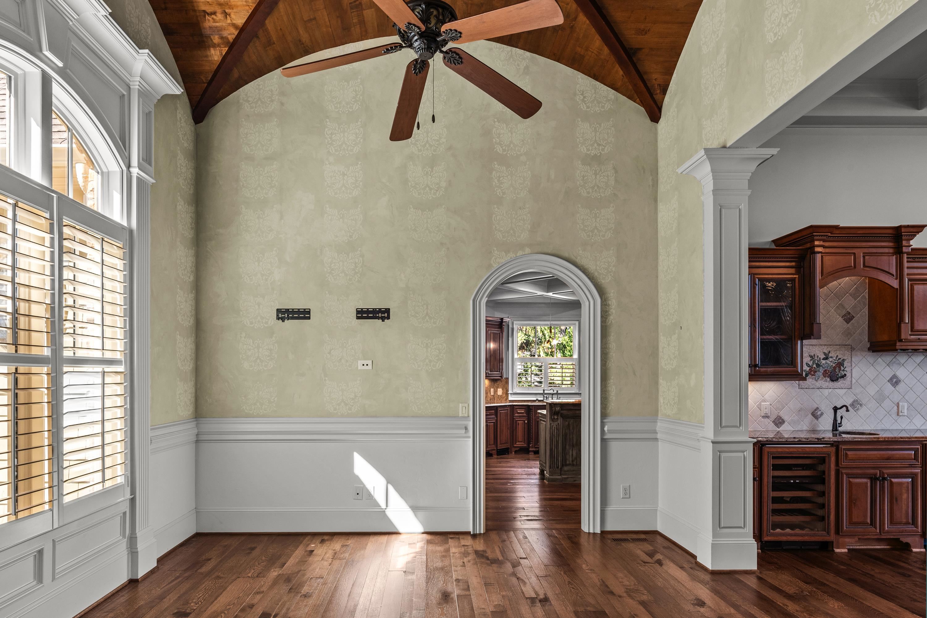 1101 PALMERS VIEW image 9