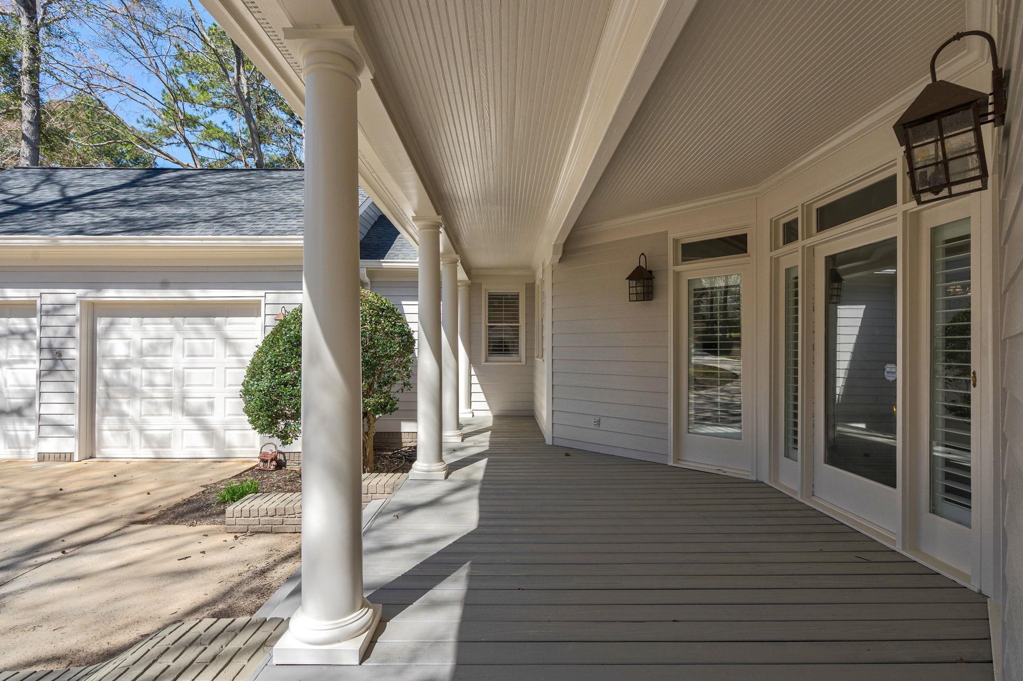 106 OAKTON NORTH image 36