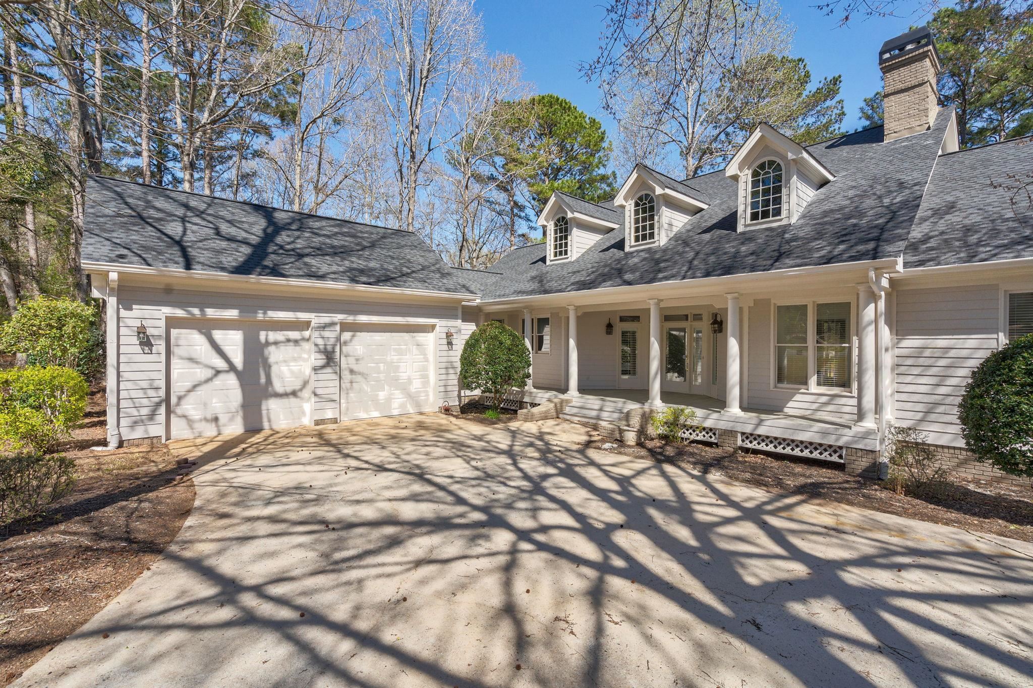 106 OAKTON NORTH image 5