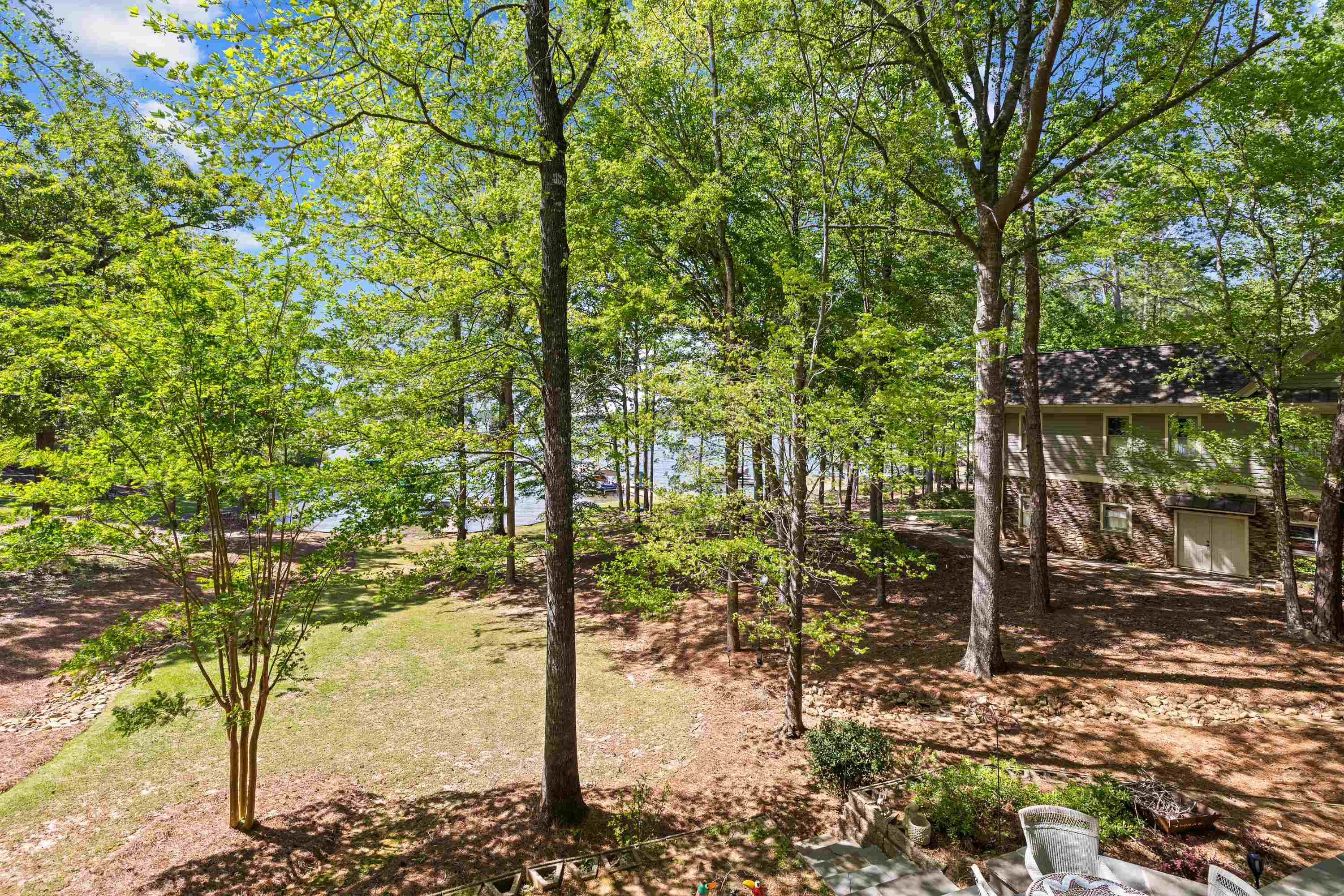 129 BARRINGTON HALL DRIVE image 33