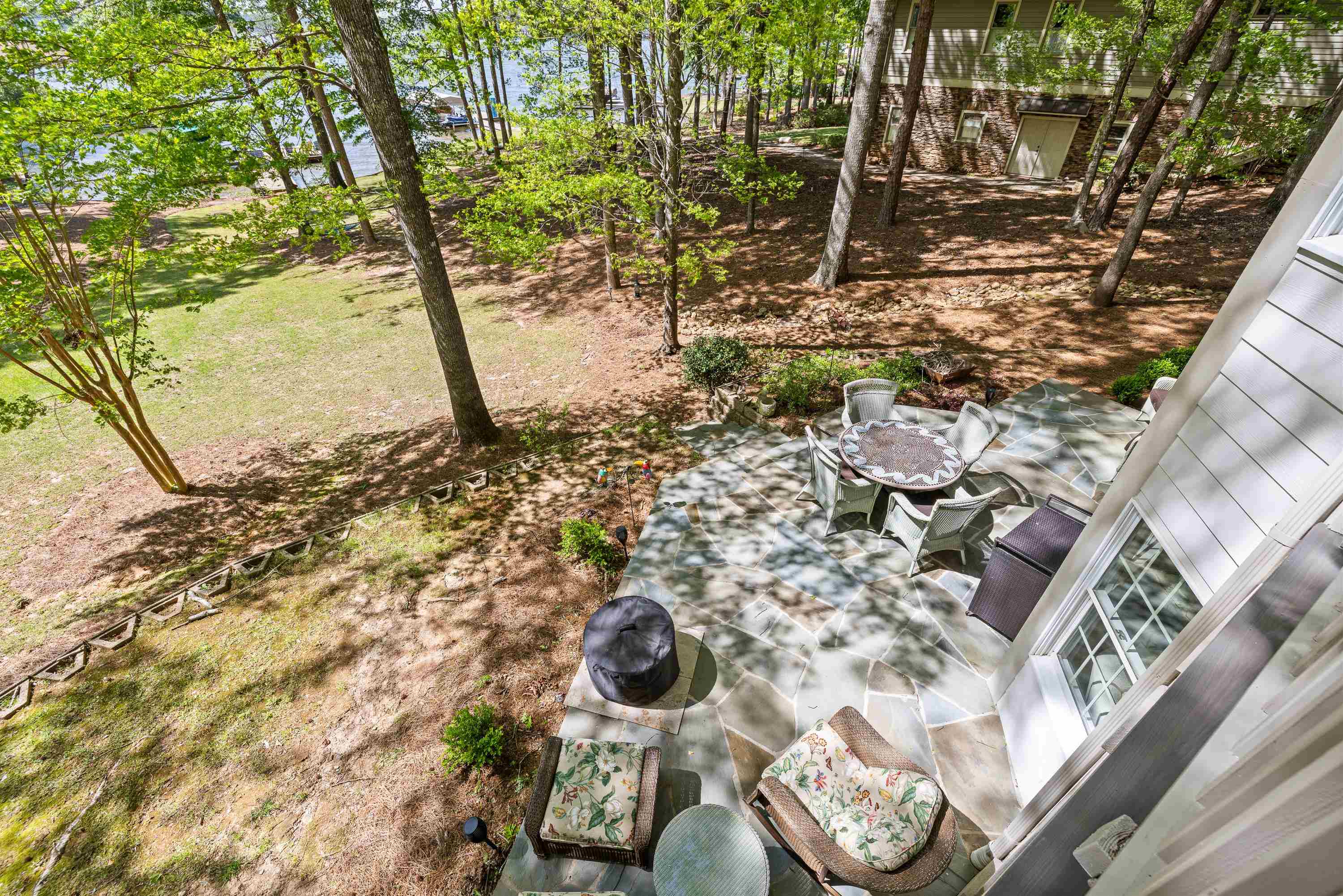 129 BARRINGTON HALL DRIVE image 34