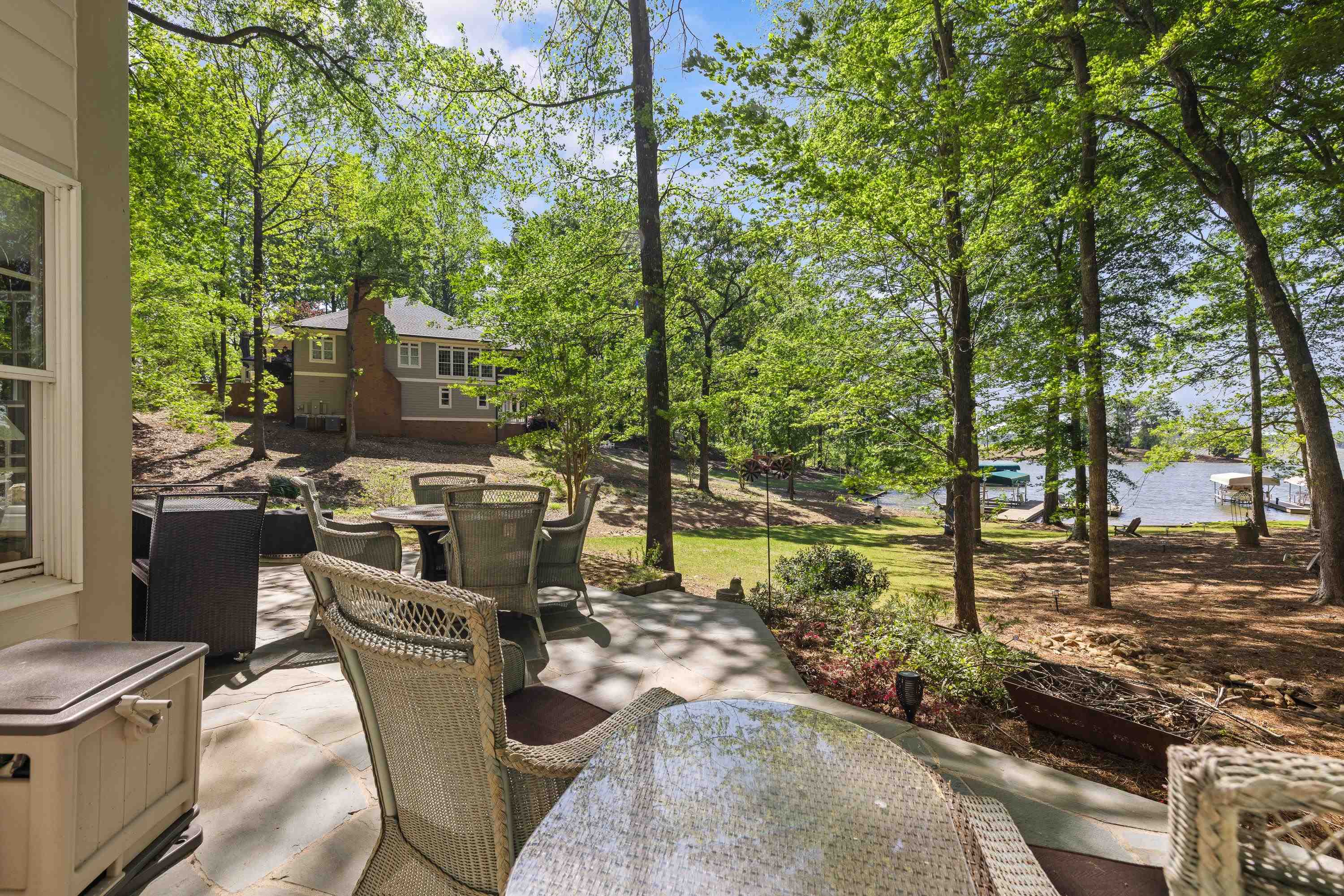 129 BARRINGTON HALL DRIVE image 75