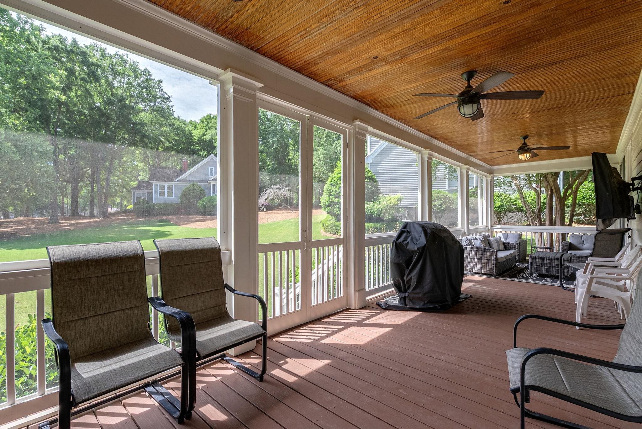 127 OAKTON SOUTH image 39