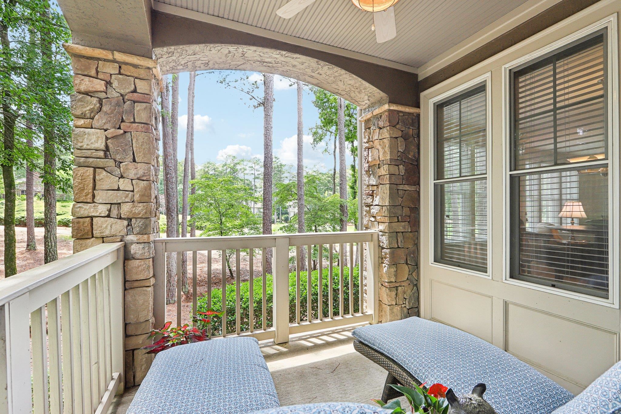 1010A CREEKSIDE image 23