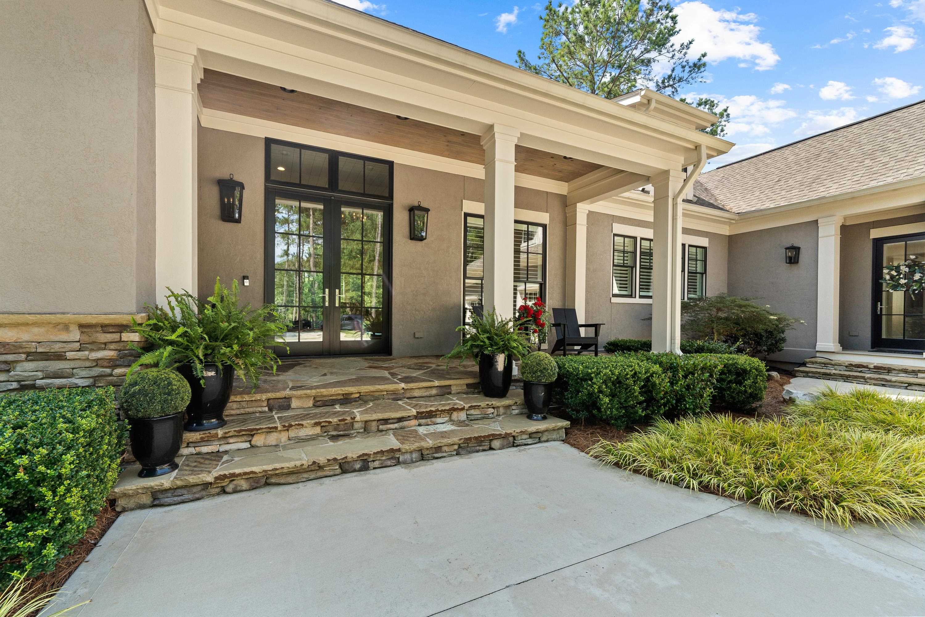 1071 BROOKSIDE image 2