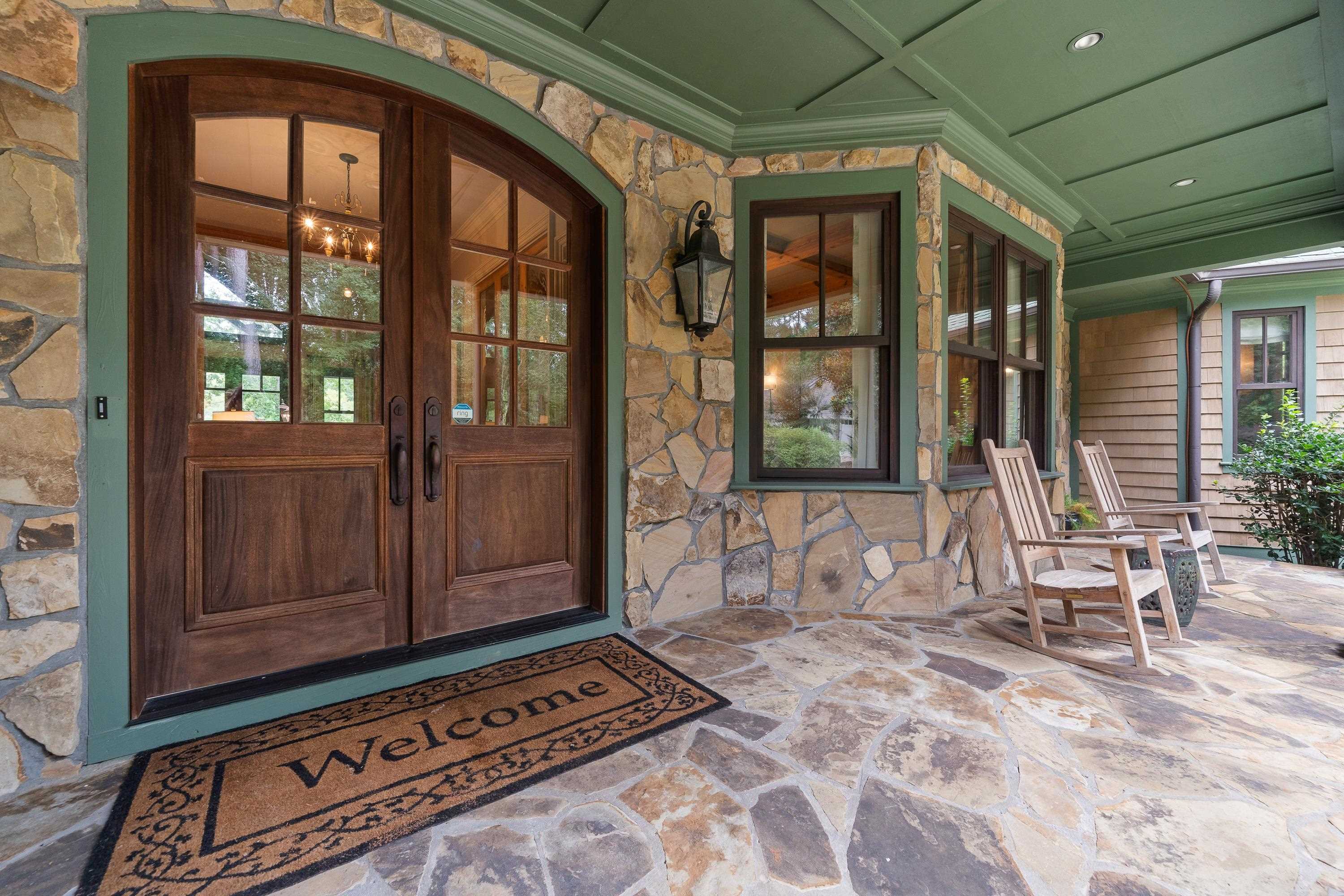 189 REYNOLDS DRIVE image 3