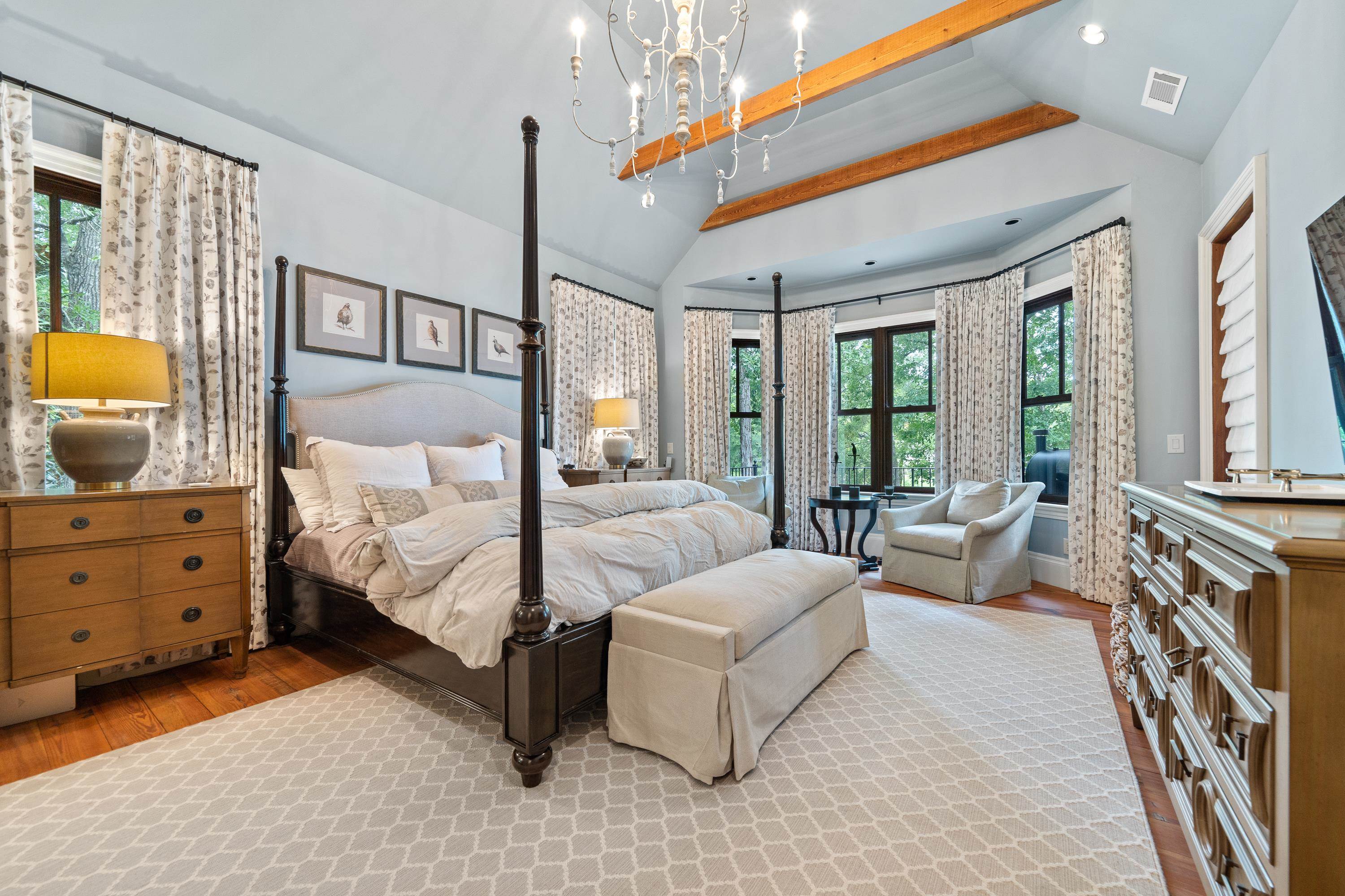 189 REYNOLDS DRIVE image 24