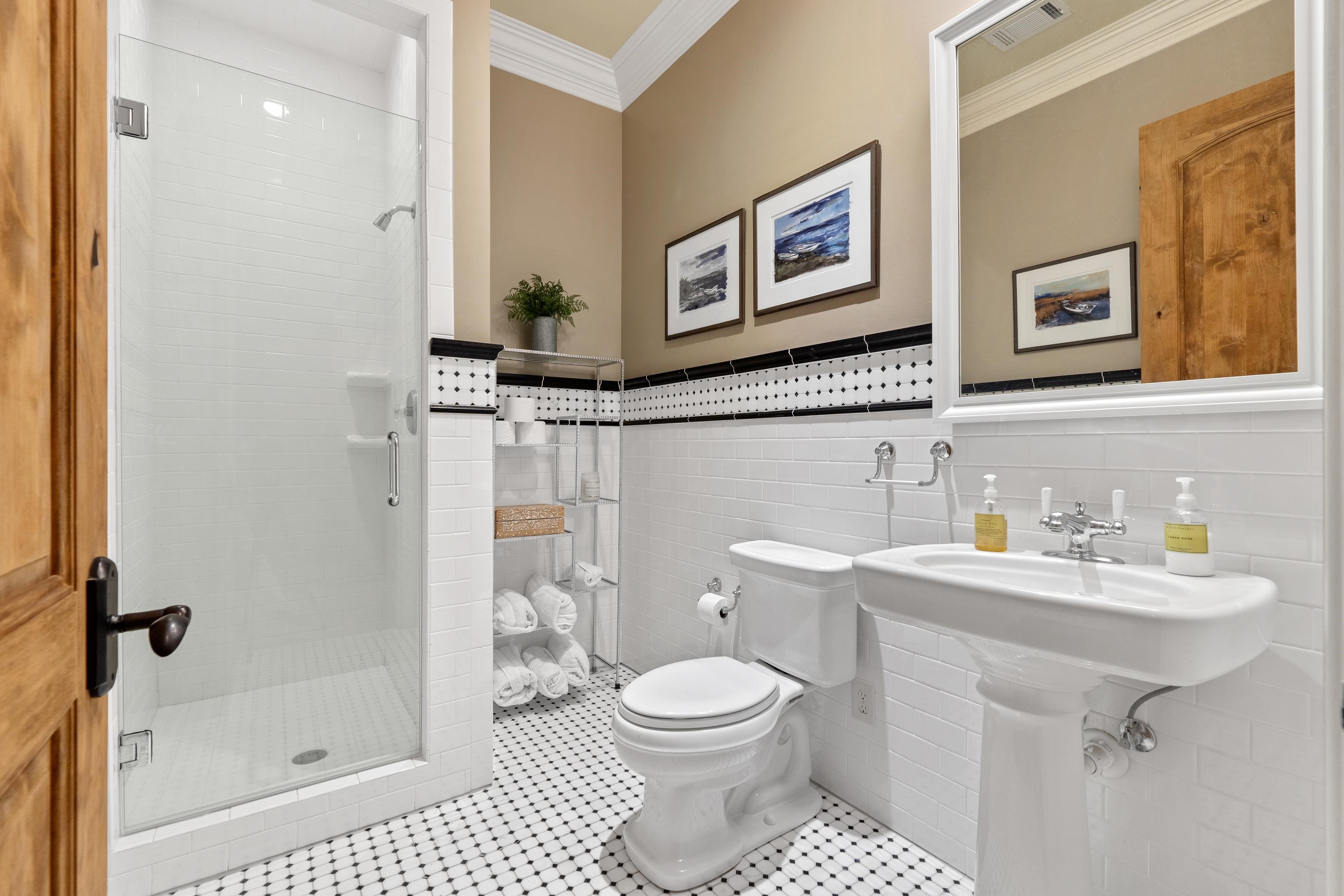 189 REYNOLDS DRIVE image 47