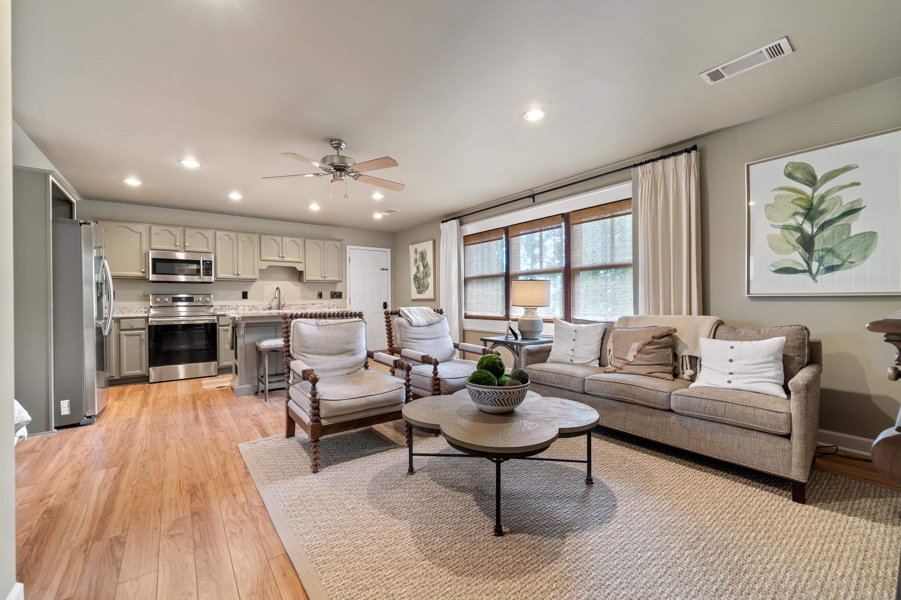 189 REYNOLDS DRIVE image 63