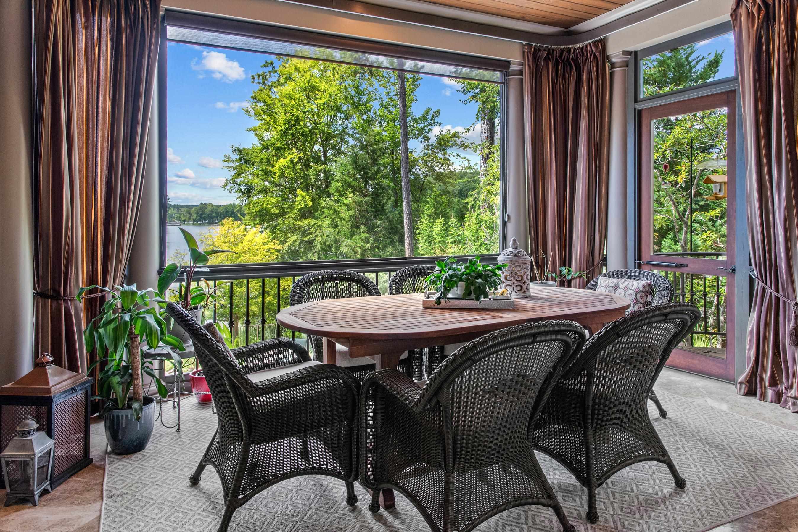 2260 SANDY FORD image 19