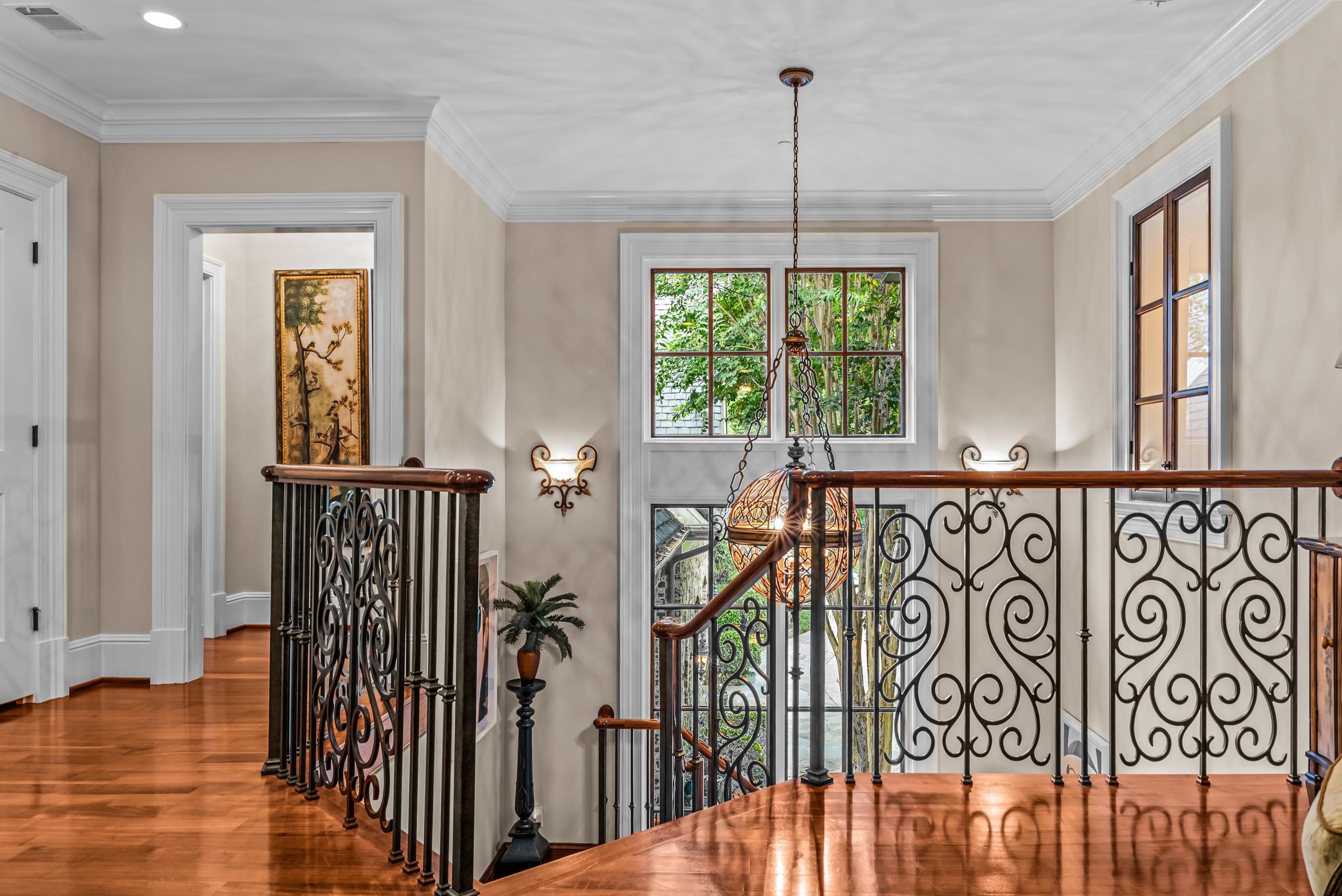 2260 SANDY FORD image 37